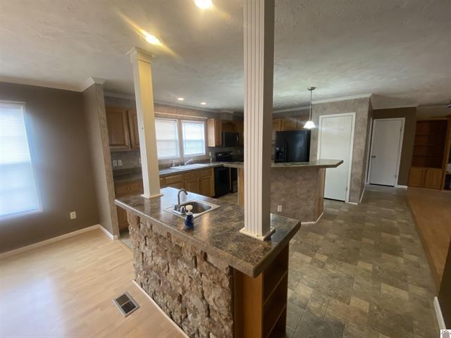 464 Birdsong Drive Property Photo 10