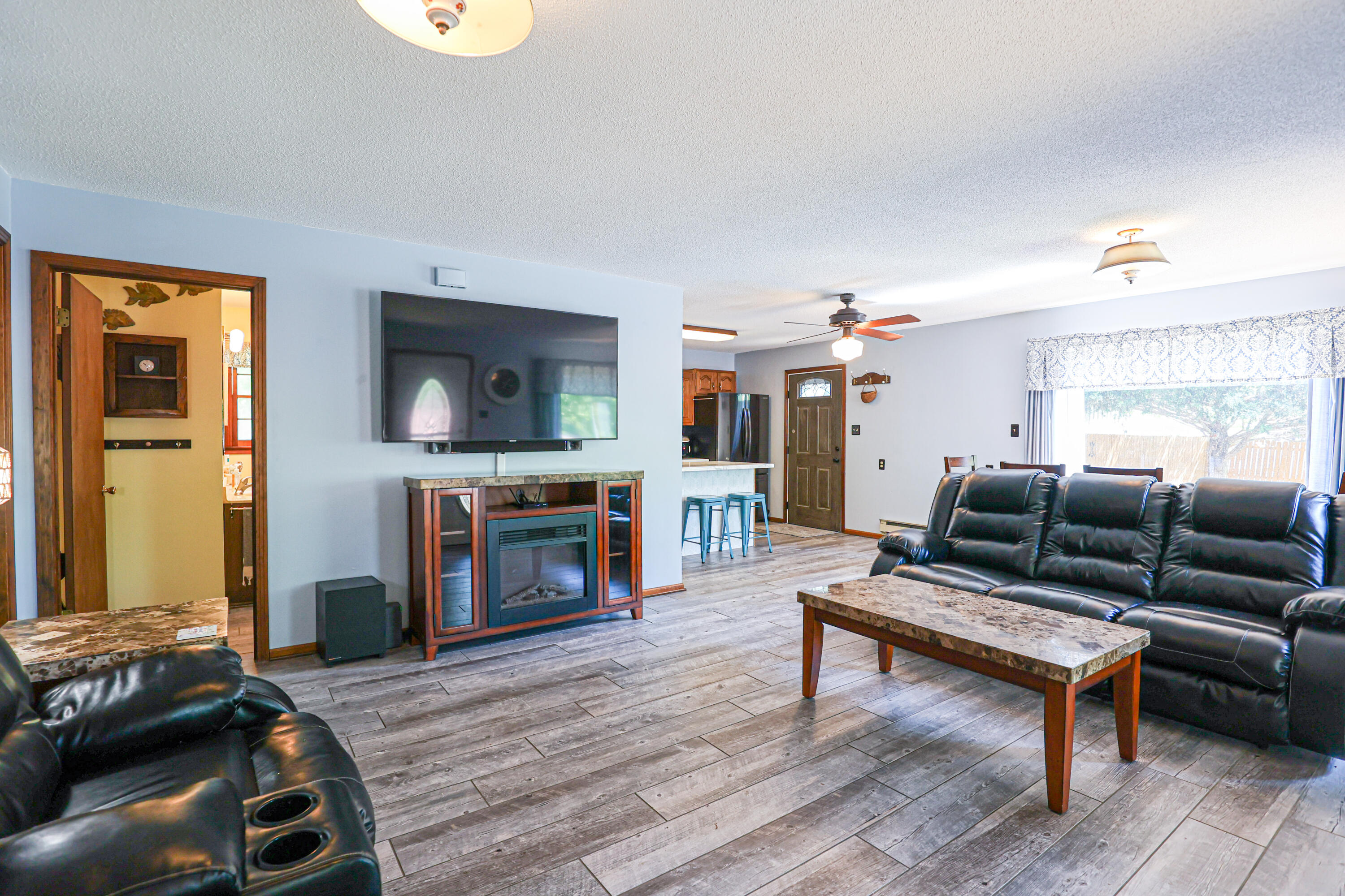 396 Shoreline Drive Property Photo 11