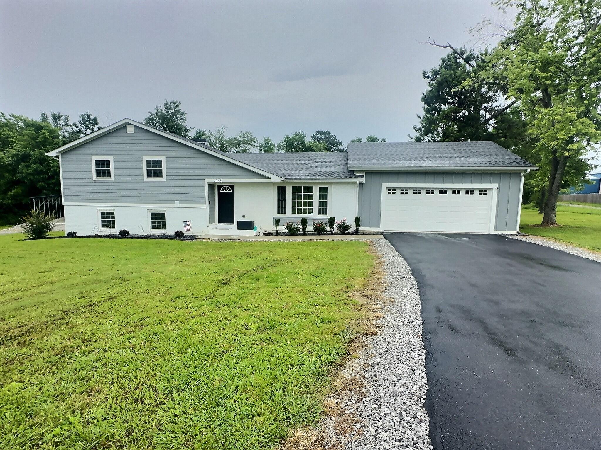 2063 Kentucky 58 Property Photo 1