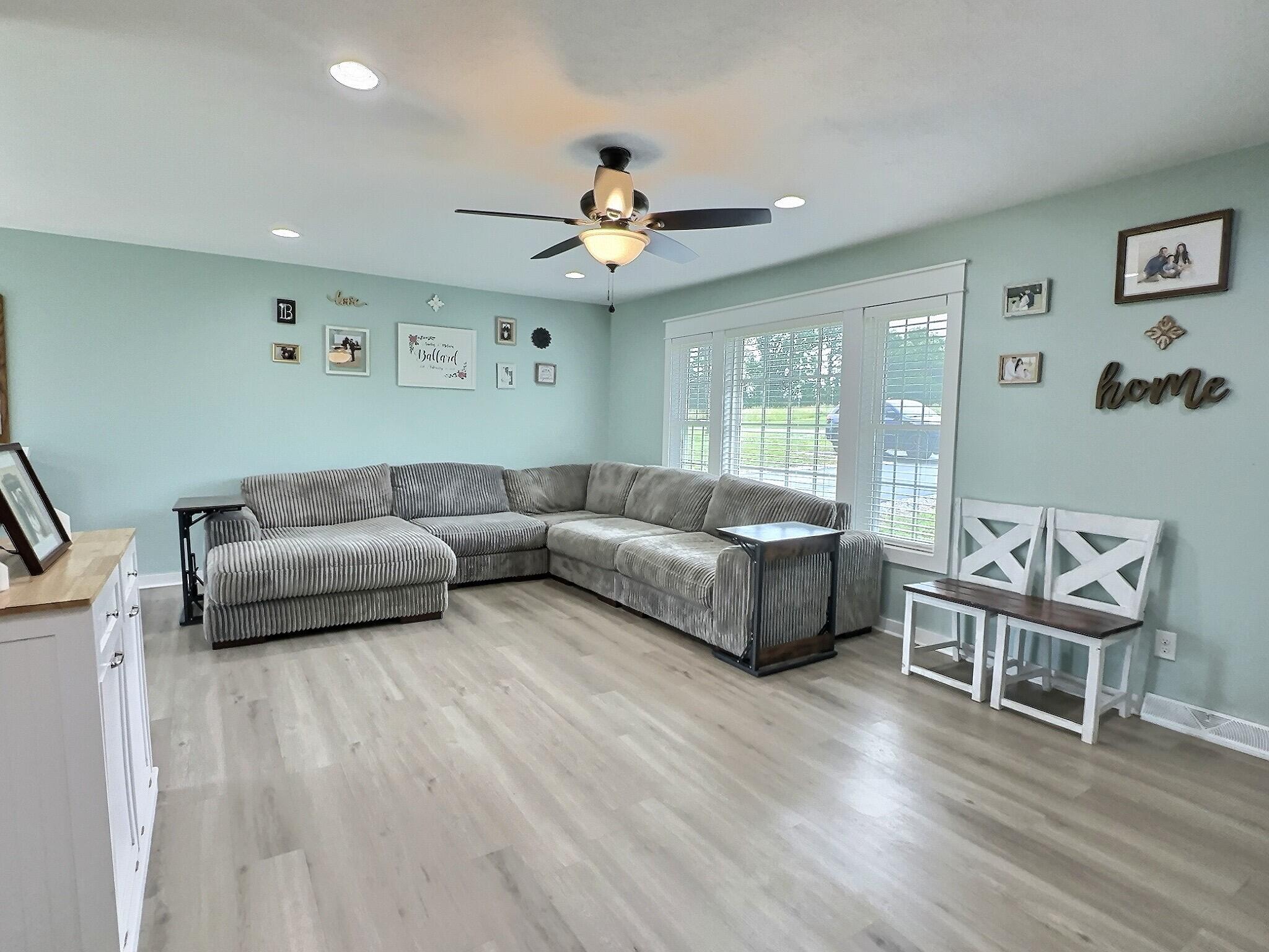 2063 Kentucky 58 Property Photo 4