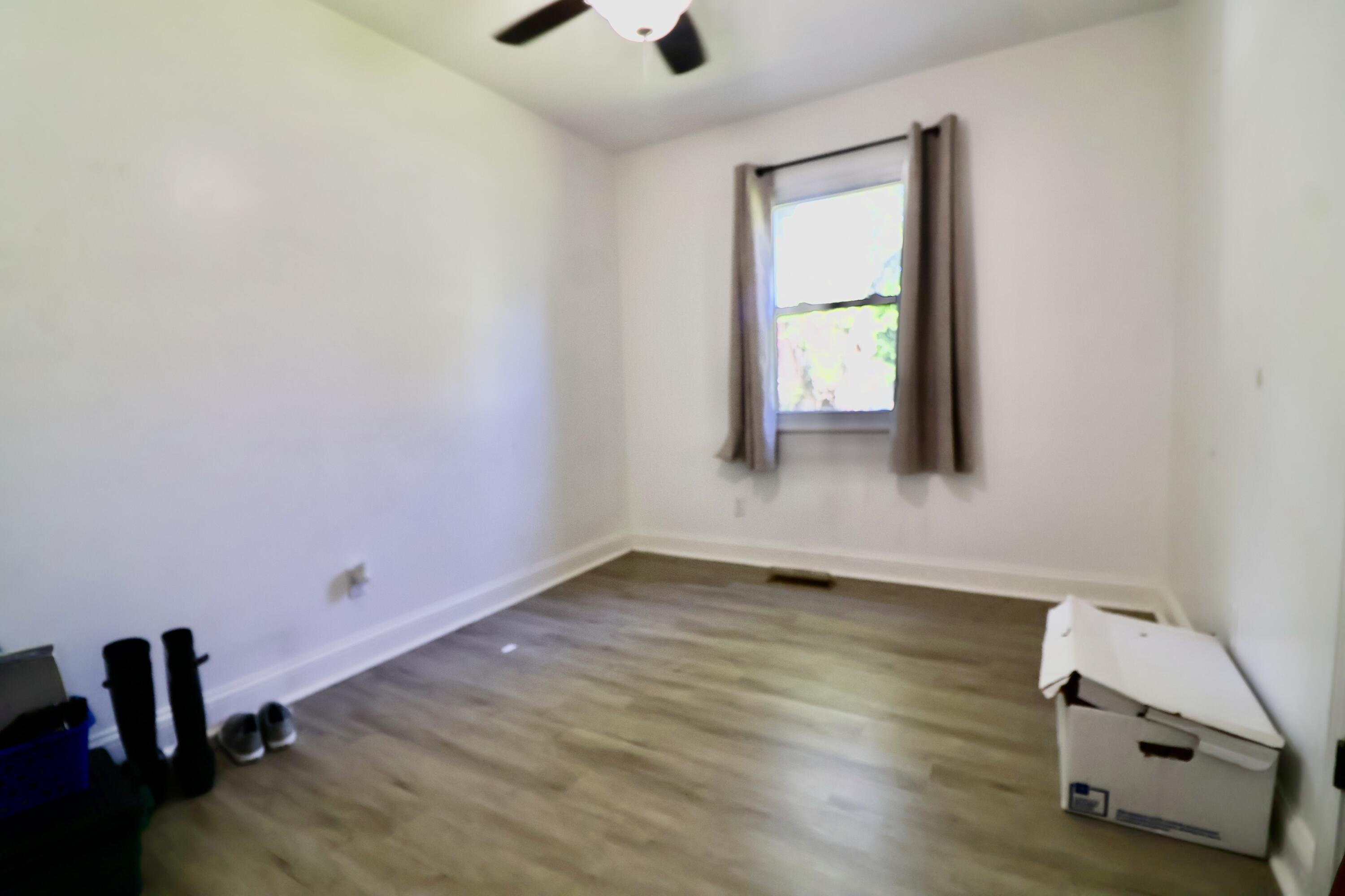 5701 Oakhaven Drive Property Photo 10