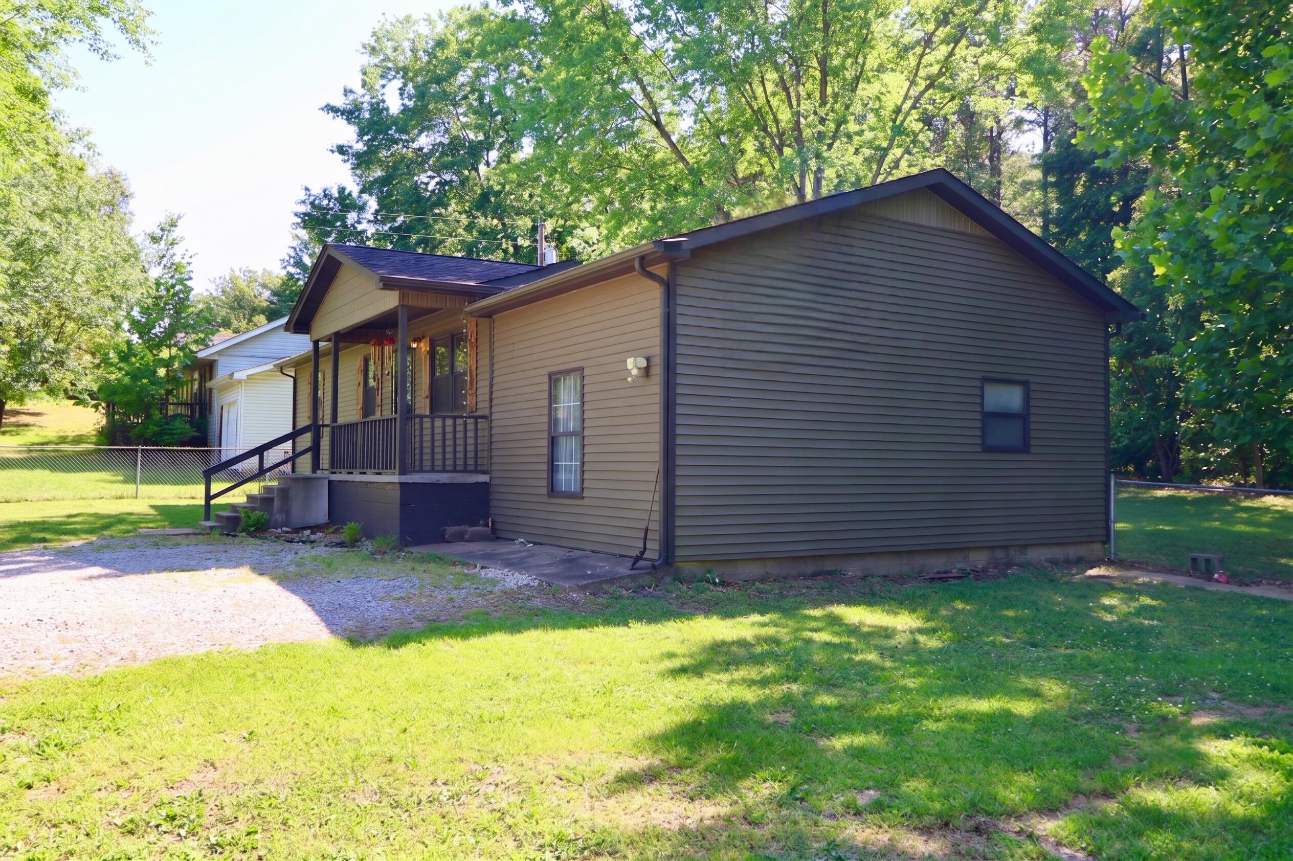 5701 Oakhaven Drive Property Photo 32