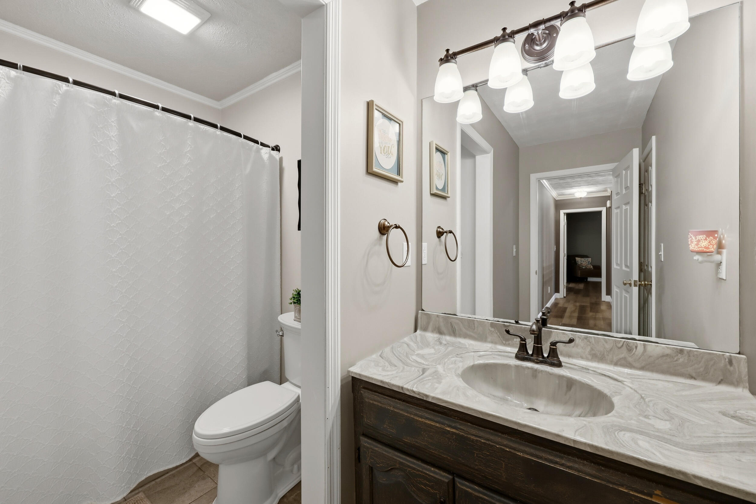 8021 Day Pike Property Photo 28