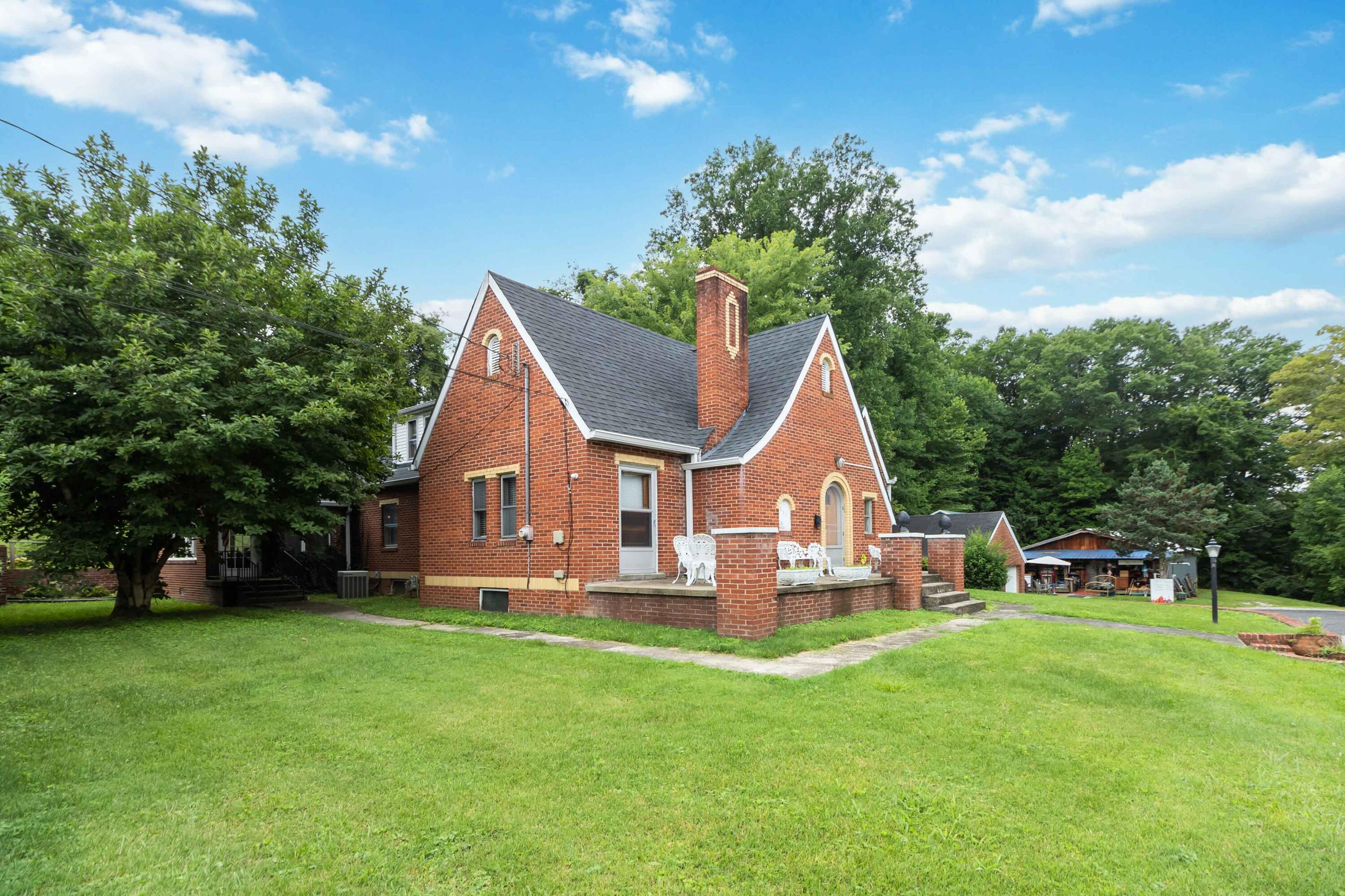 111 House Avenue Property Photo 3