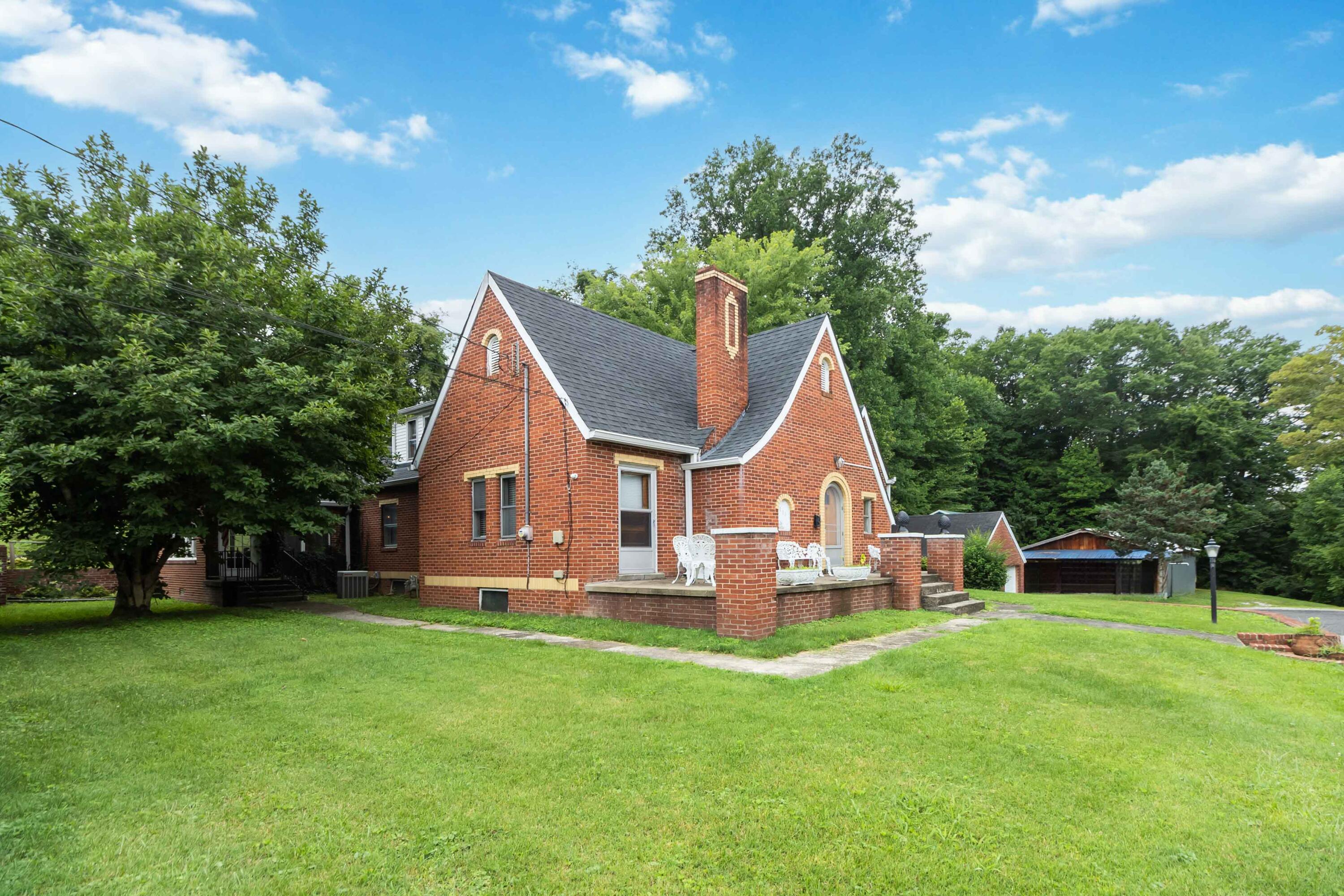 111 House Avenue Property Photo 4
