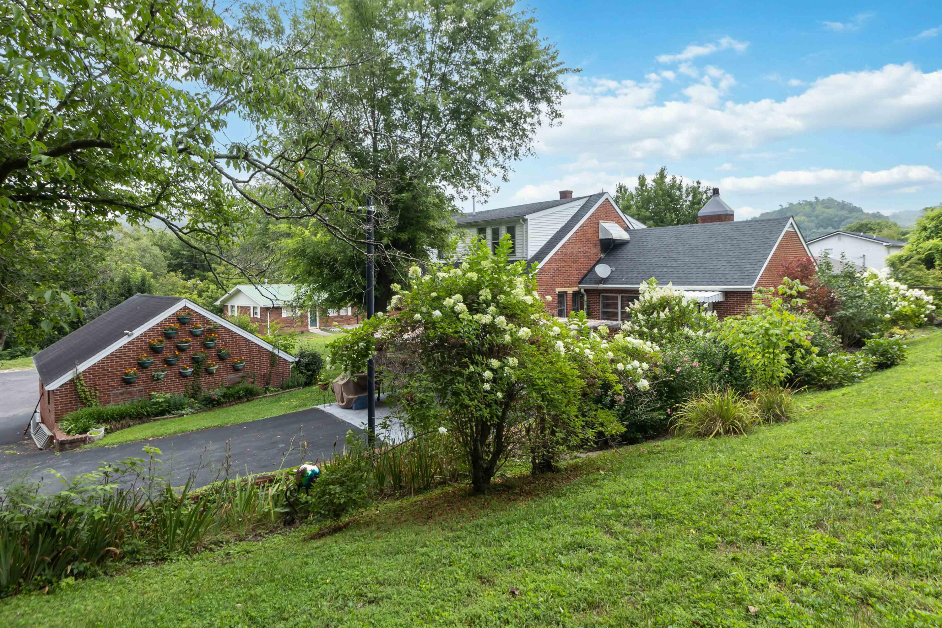111 House Avenue Property Photo 10