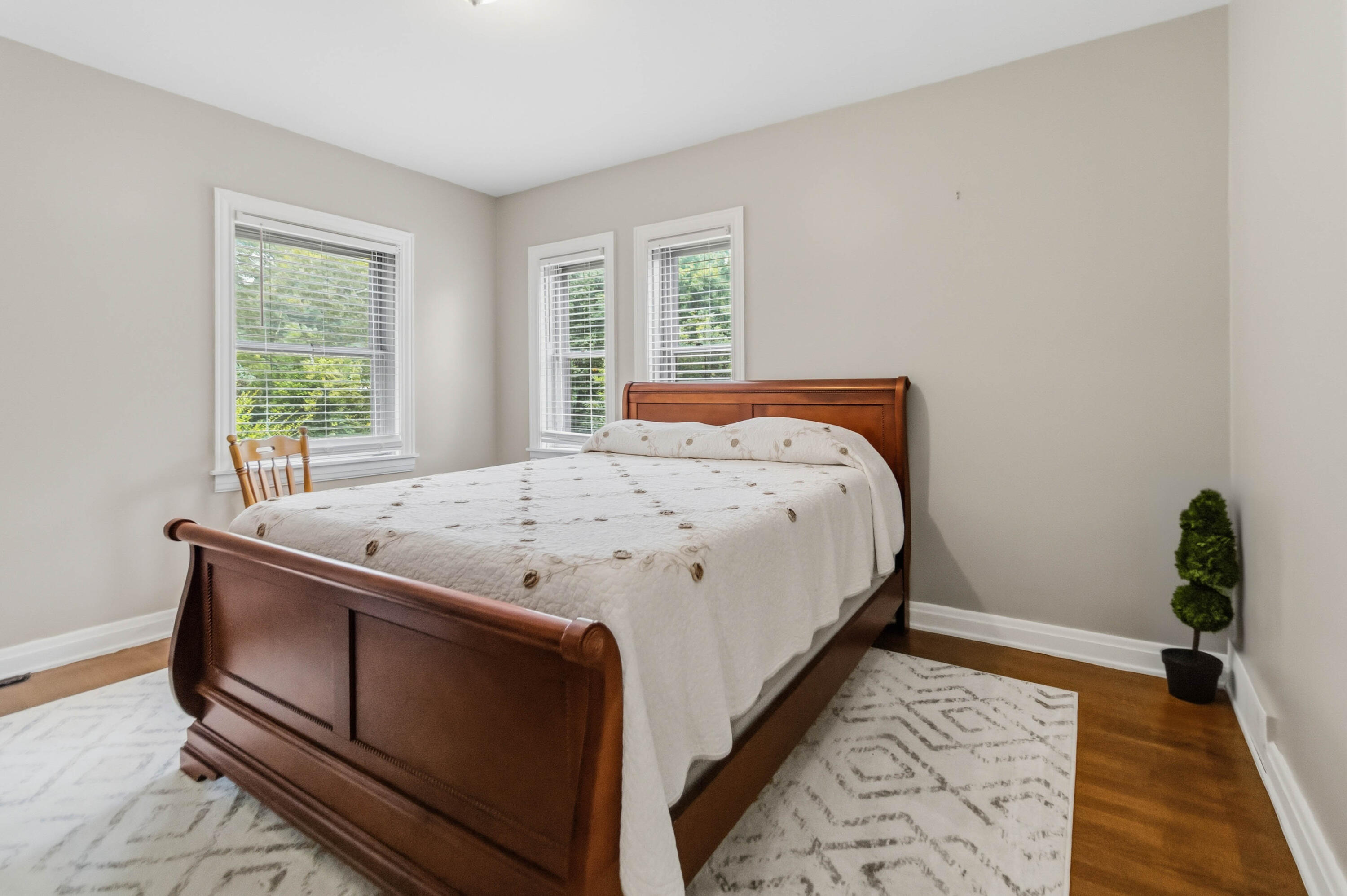 111 House Avenue Property Photo 31