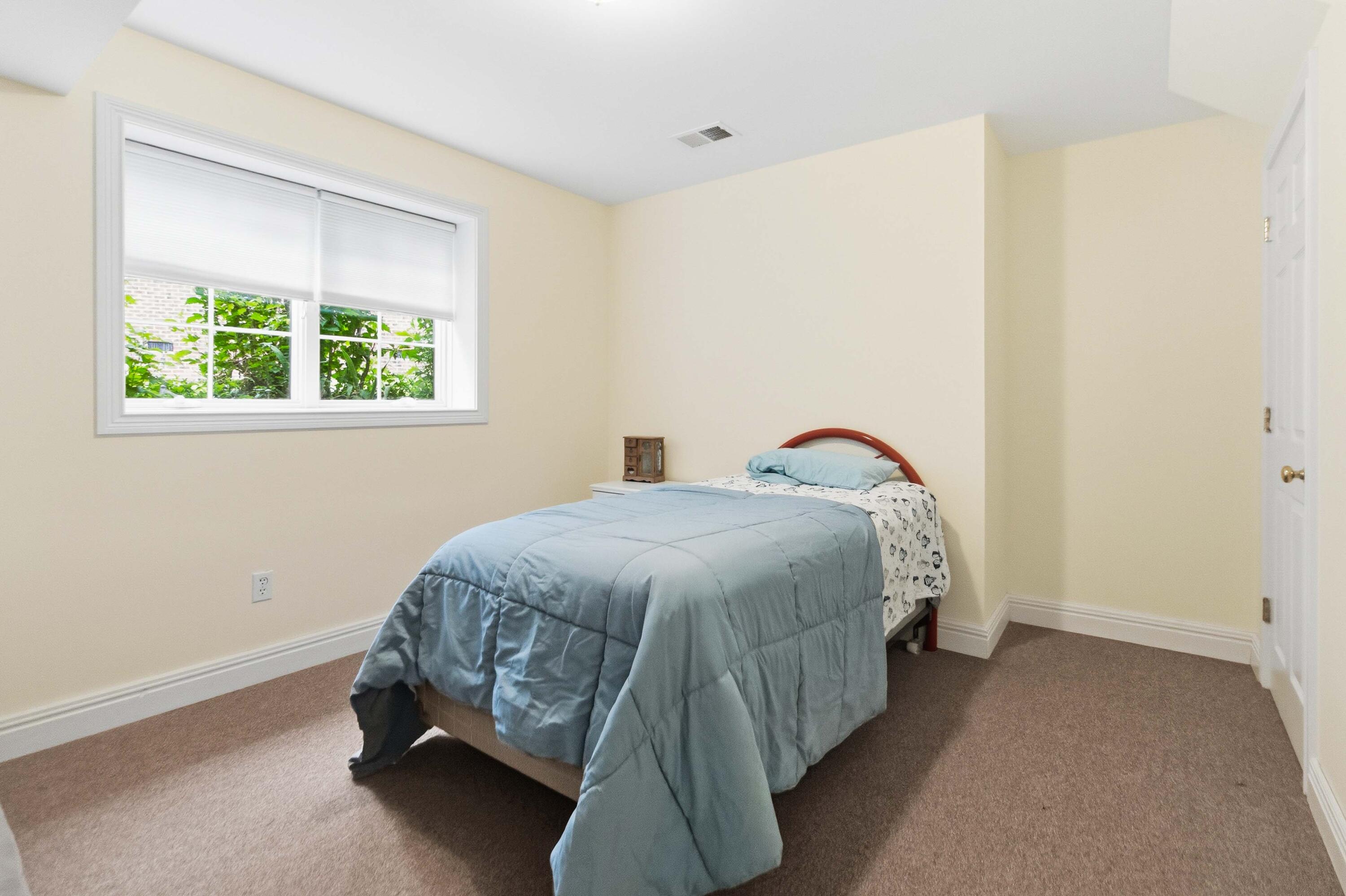 1043 Burnell Drive Property Photo 10
