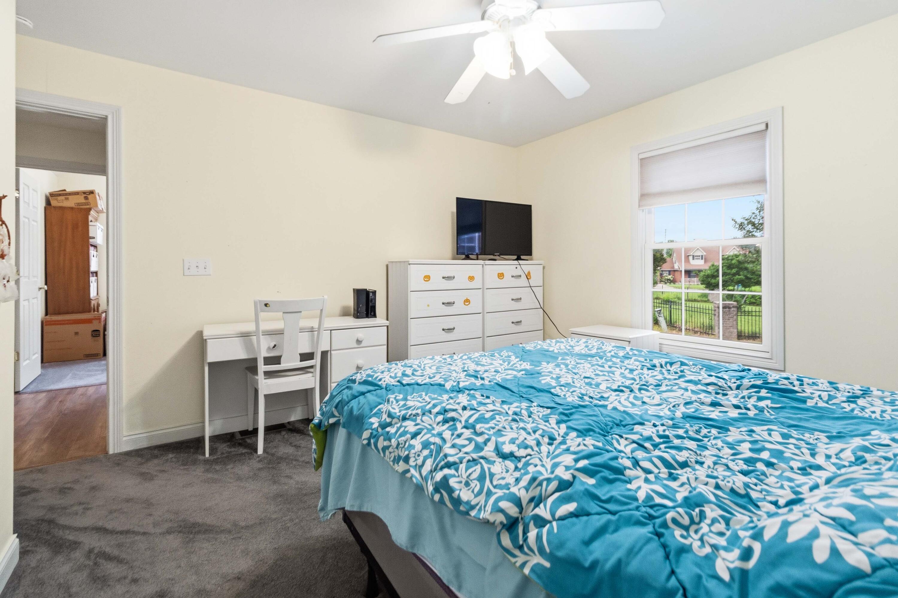 1043 Burnell Drive Property Photo 41