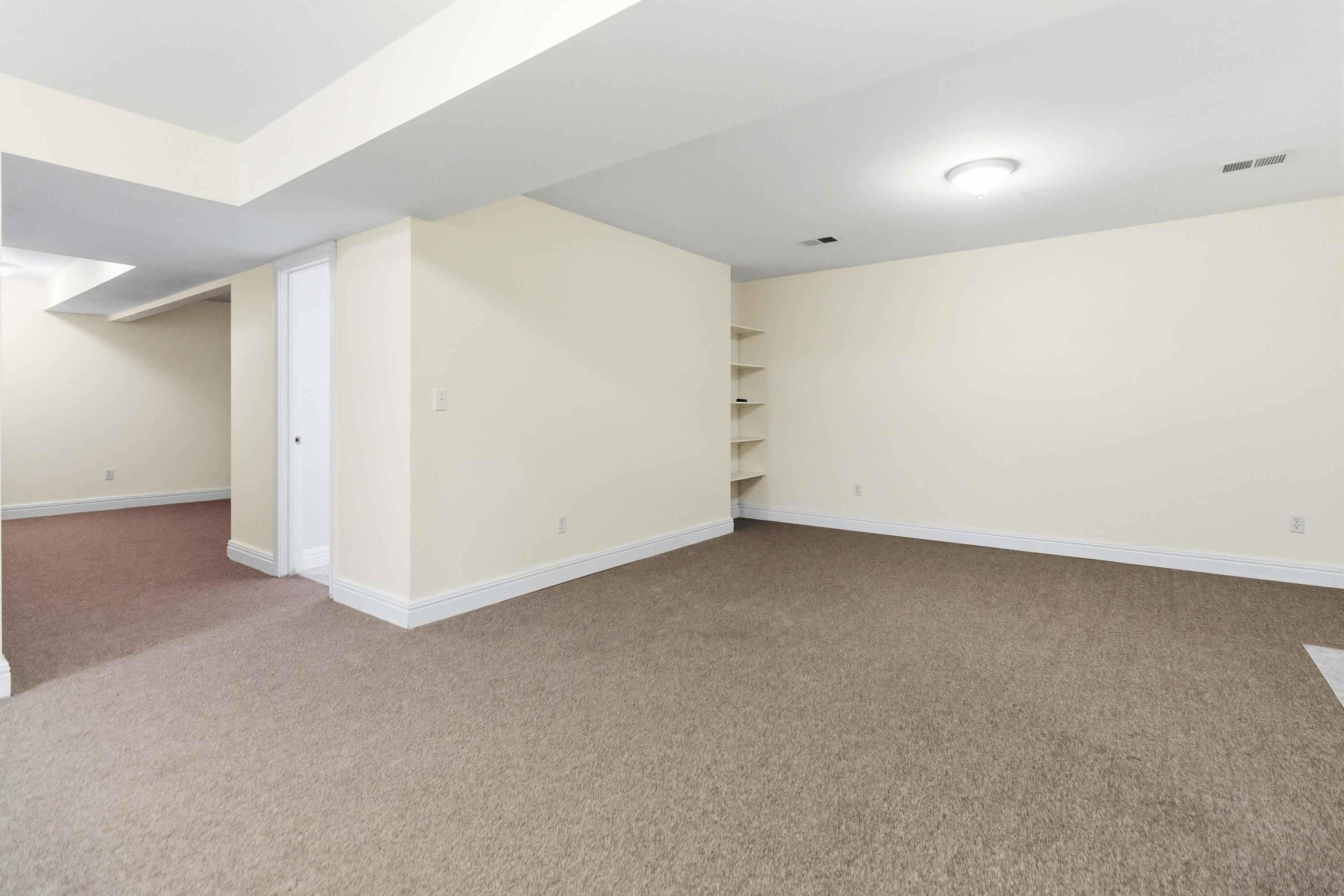 1043 Burnell Drive Property Photo 47