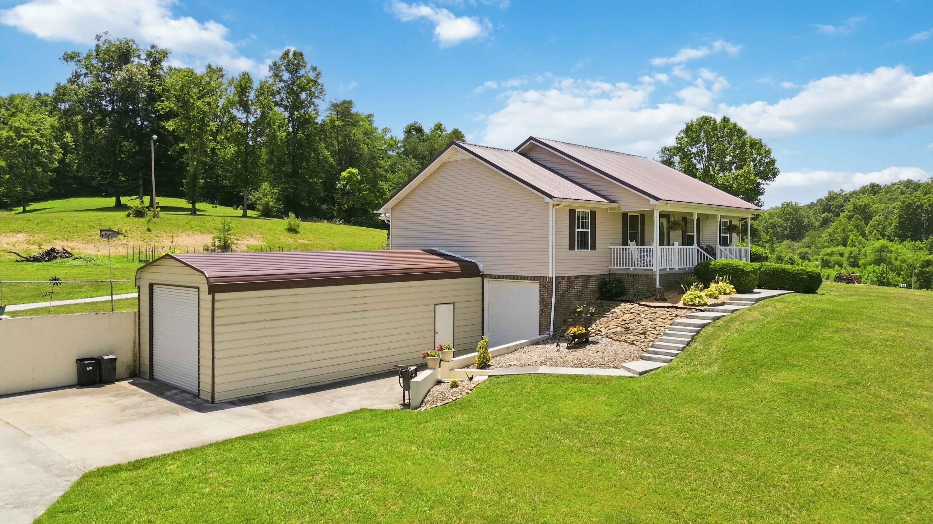 2189 Ky 3436 Property Photo 2