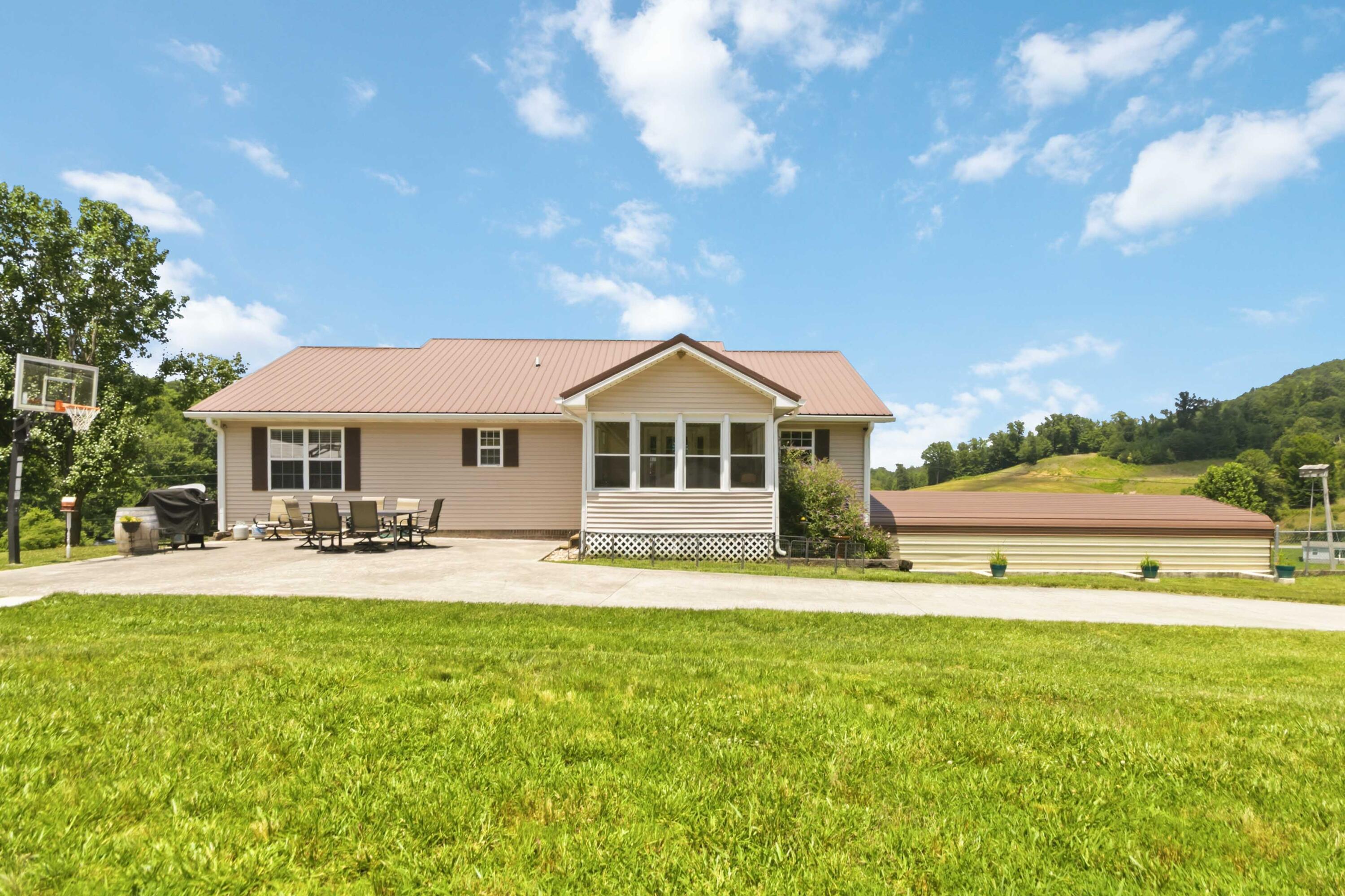 2189 Ky 3436 Property Photo 4