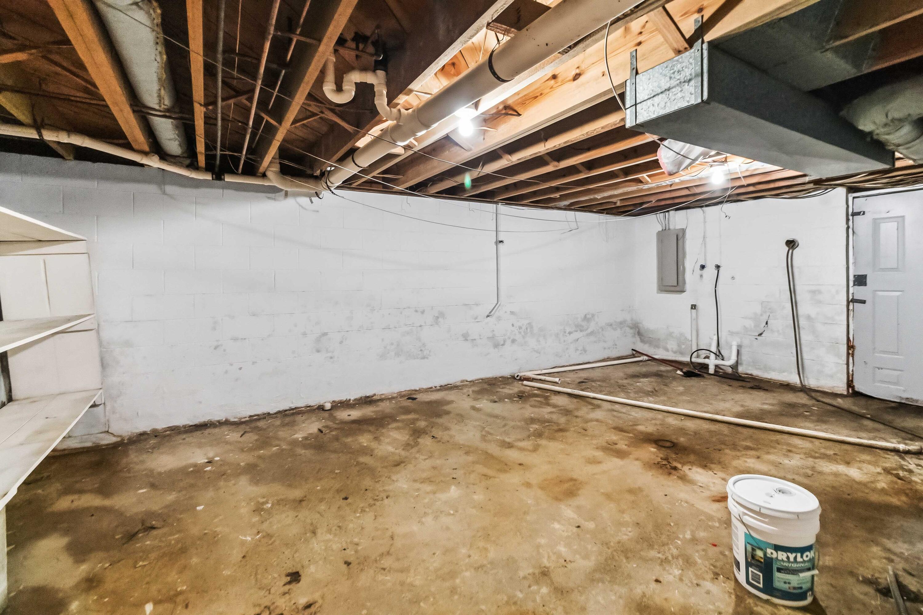 903 W 7th Street Property Photo 46