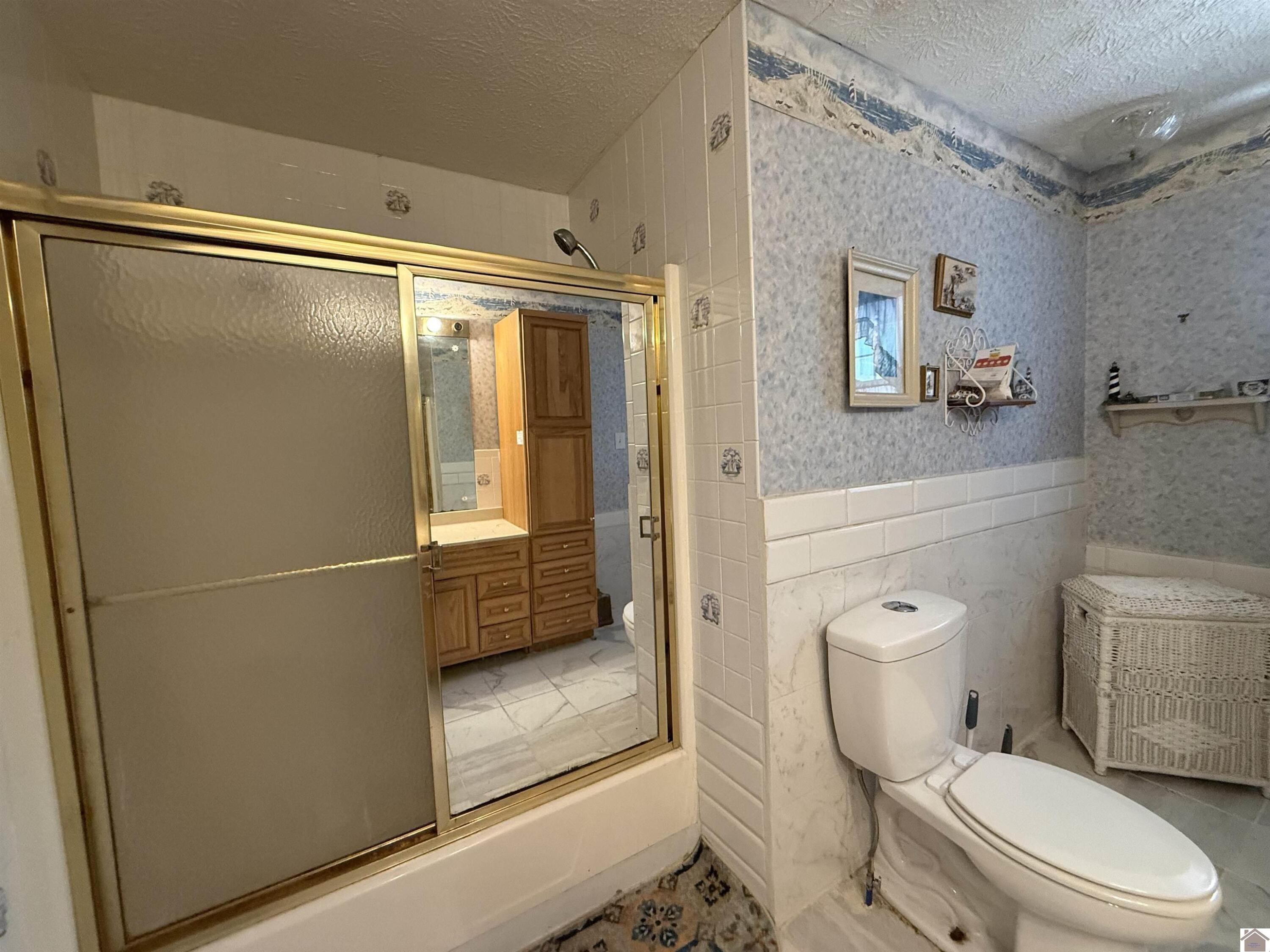 1366 Scottsdale Drive Property Photo 17