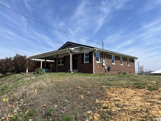 508 E Walnut Street Property Photo 5