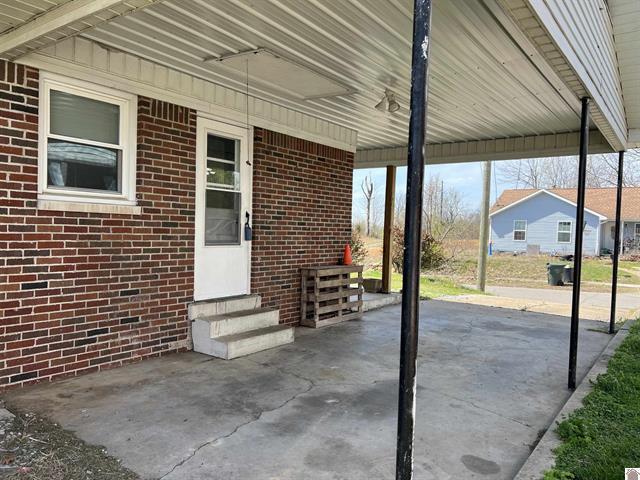 508 E Walnut Street Property Photo 13