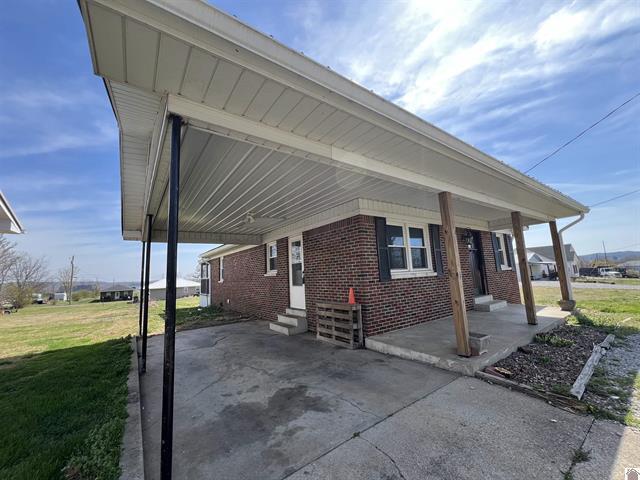 508 E Walnut Street Property Photo 16