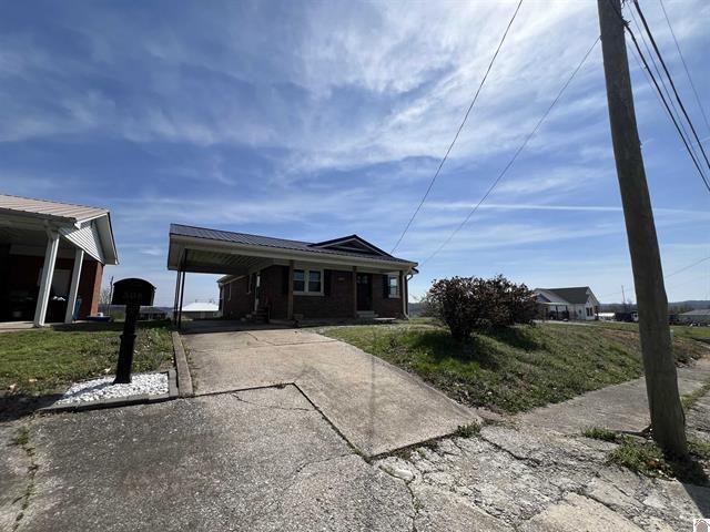 508 E Walnut Street Property Photo 18