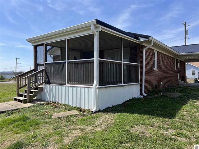 508 E Walnut Street Property Photo 20