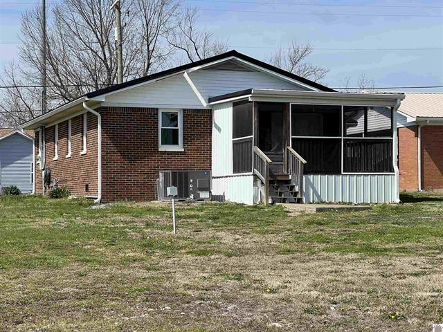 508 E Walnut Street Property Photo 21