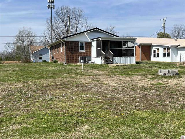 508 E Walnut Street Property Photo 22