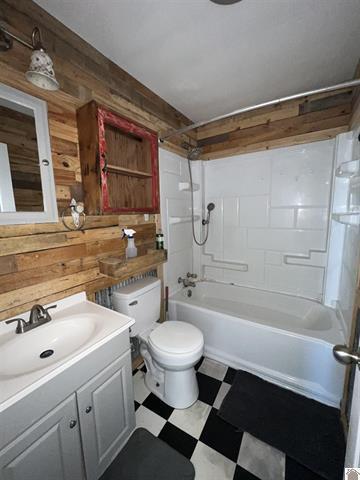 508 E Walnut Street Property Photo 42