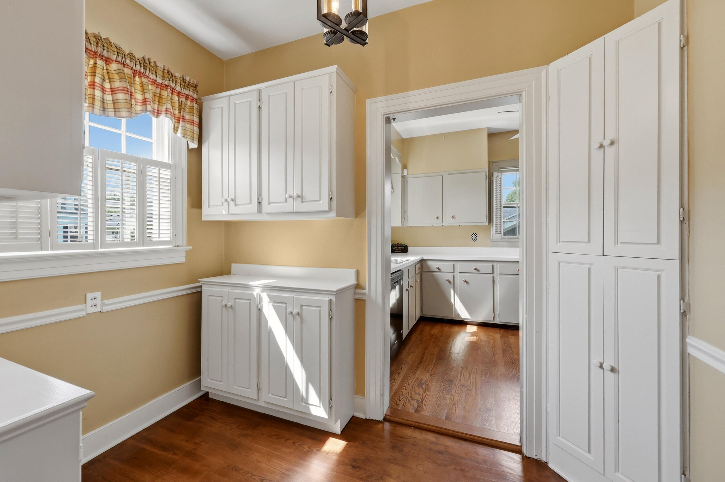 351 Boone Avenue Property Photo 14