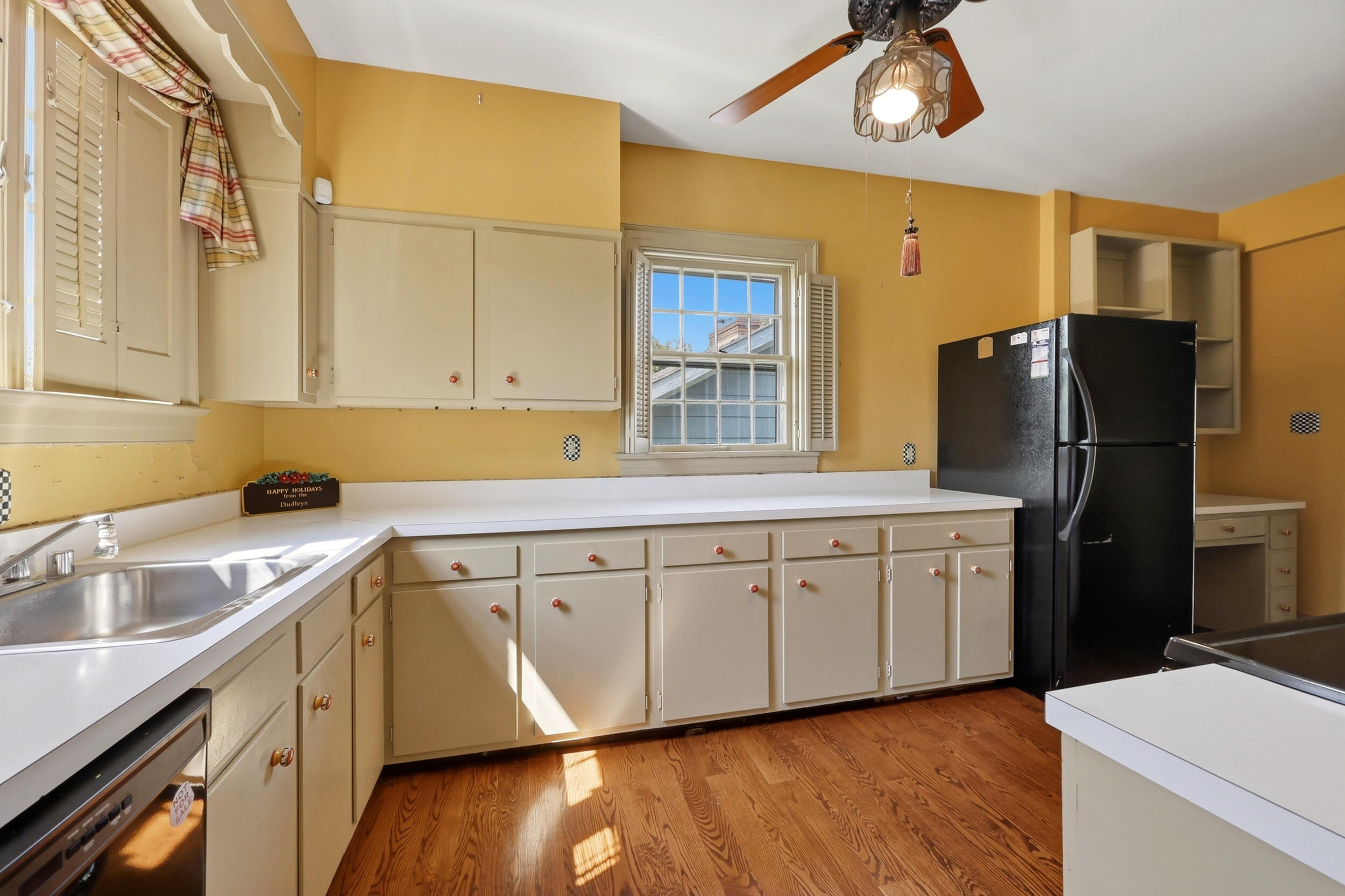 351 Boone Avenue Property Photo 16