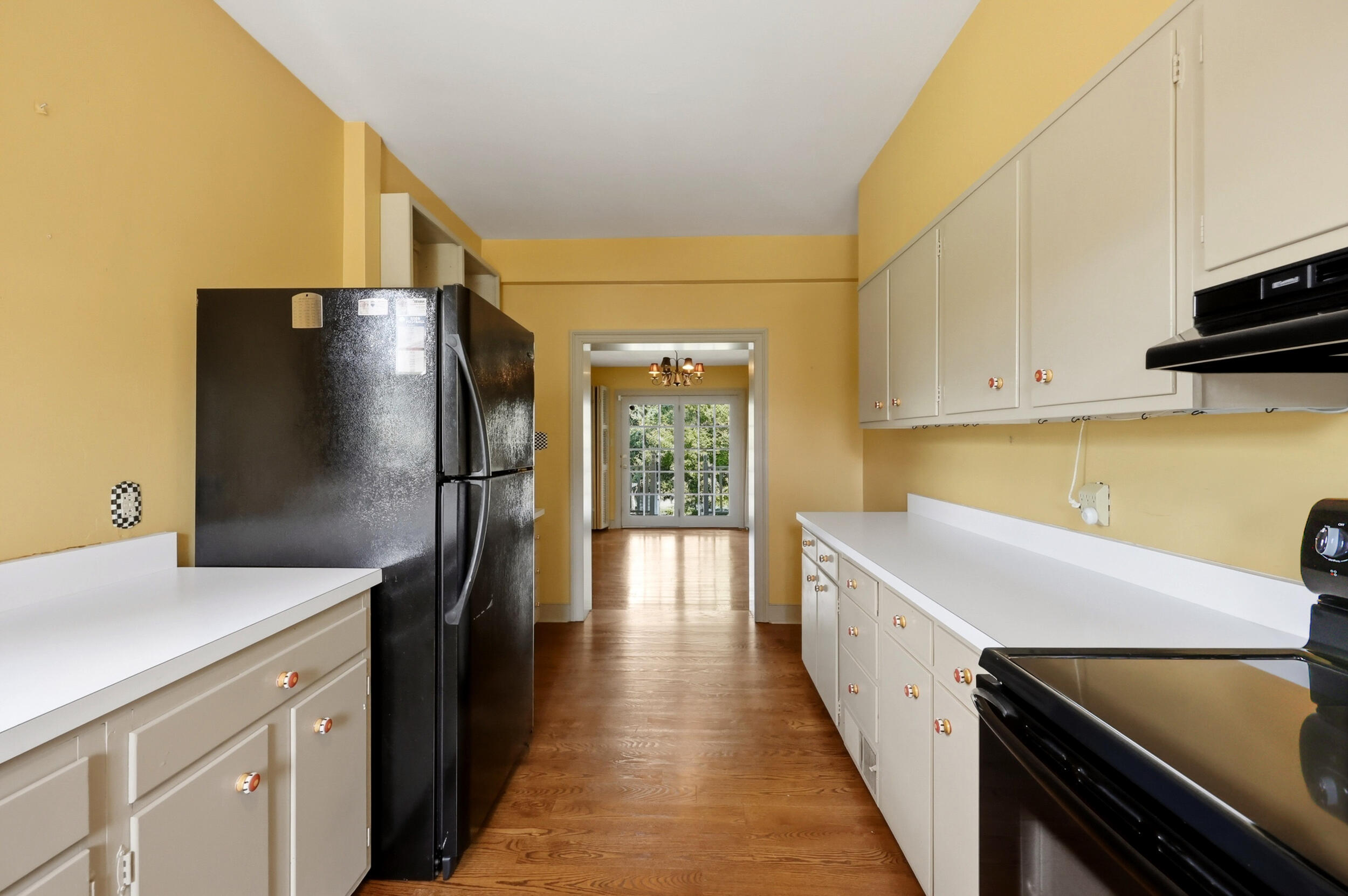 351 Boone Avenue Property Photo 20
