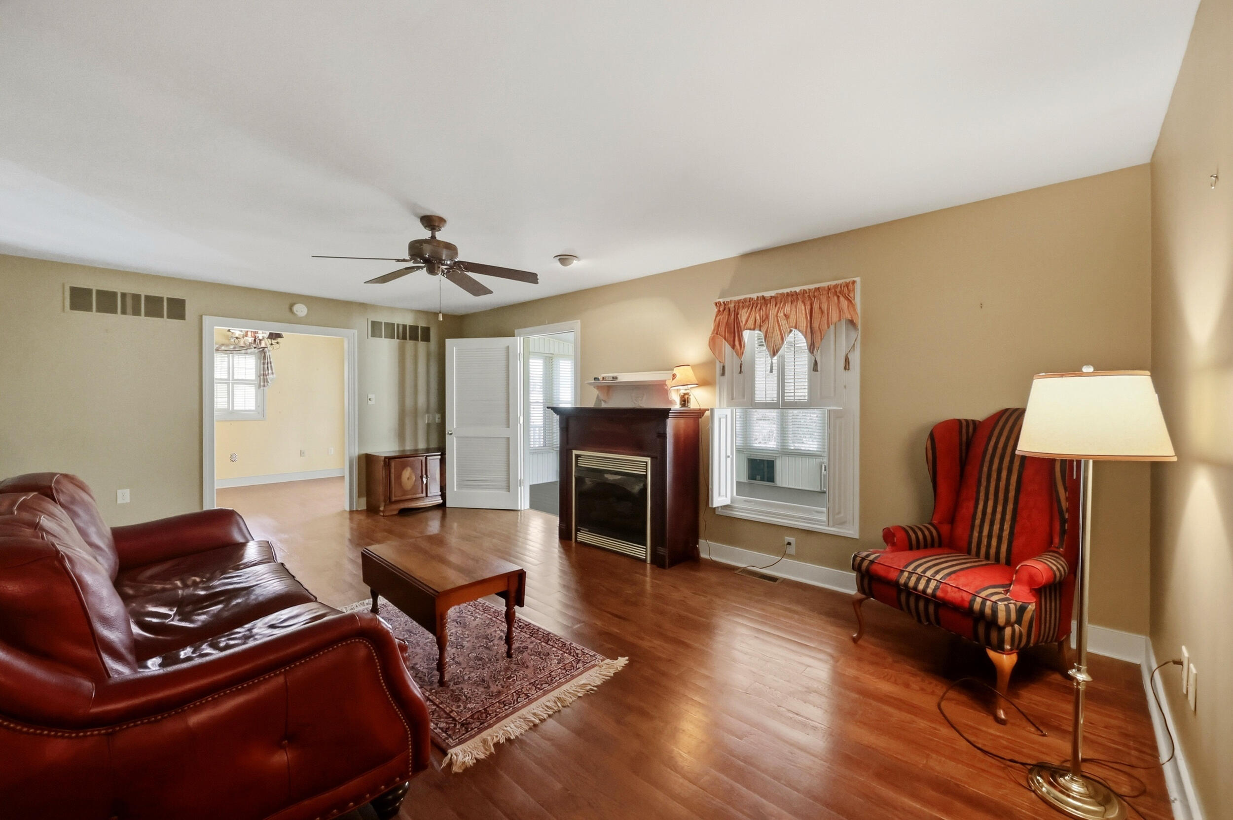 351 Boone Avenue Property Photo 25