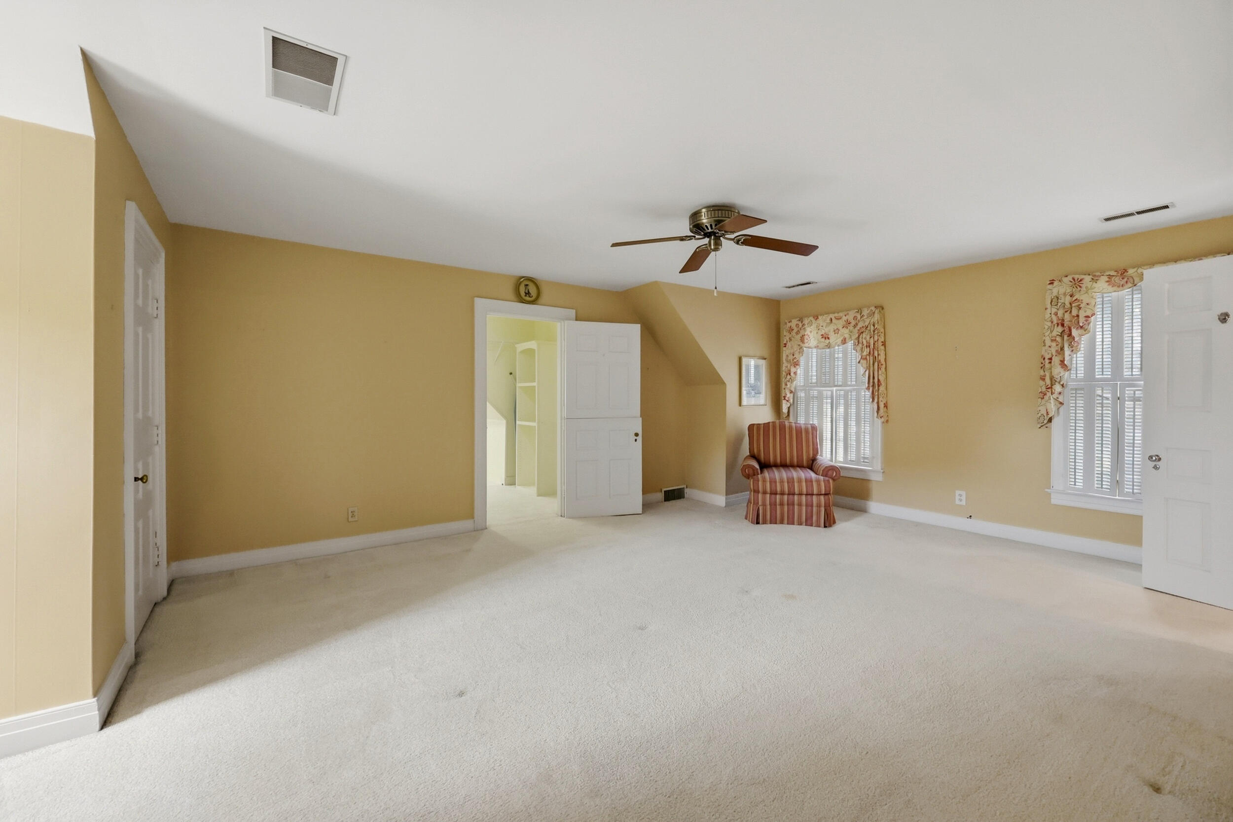 351 Boone Avenue Property Photo 37