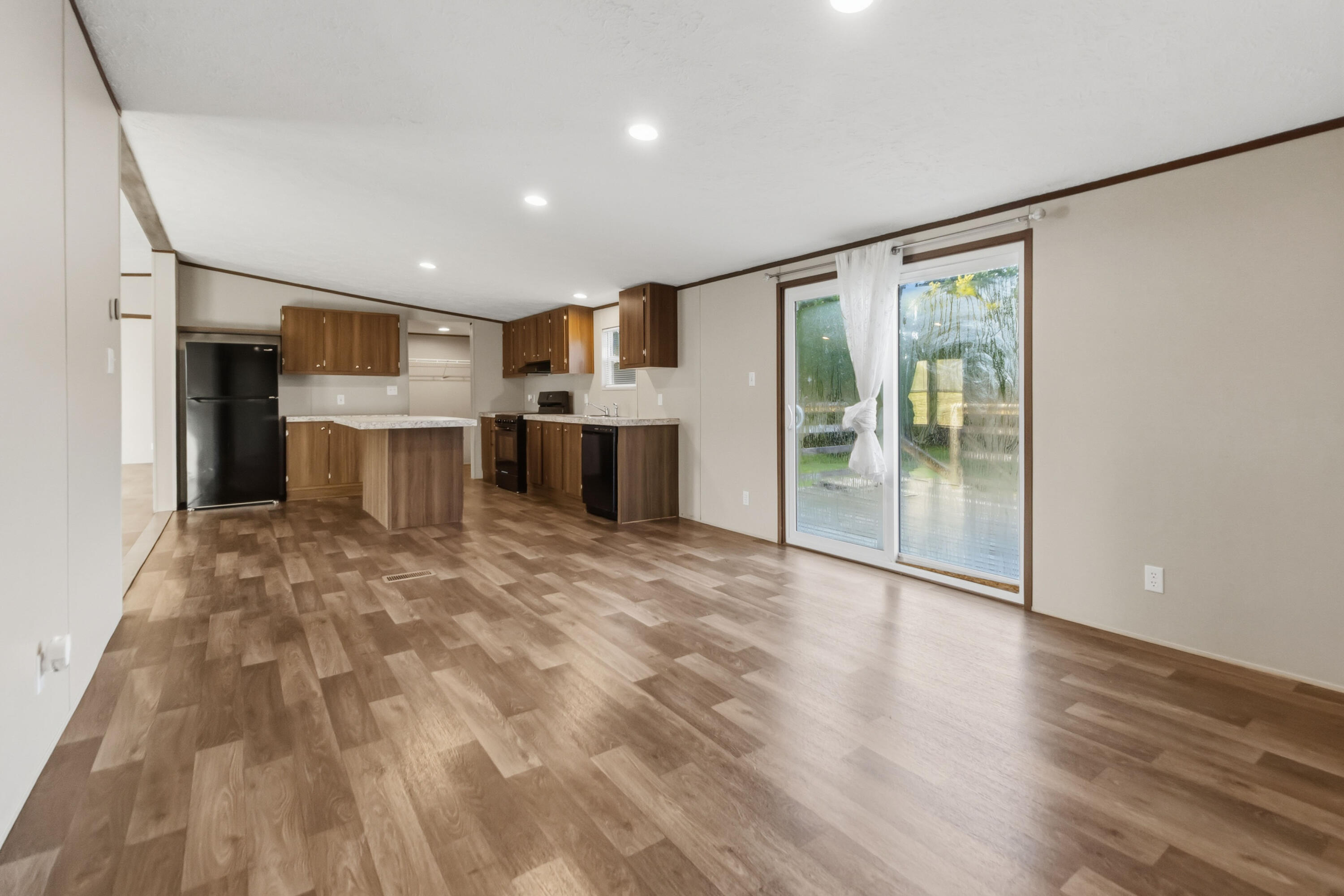 233 Louis Waddle Road Property Photo 14
