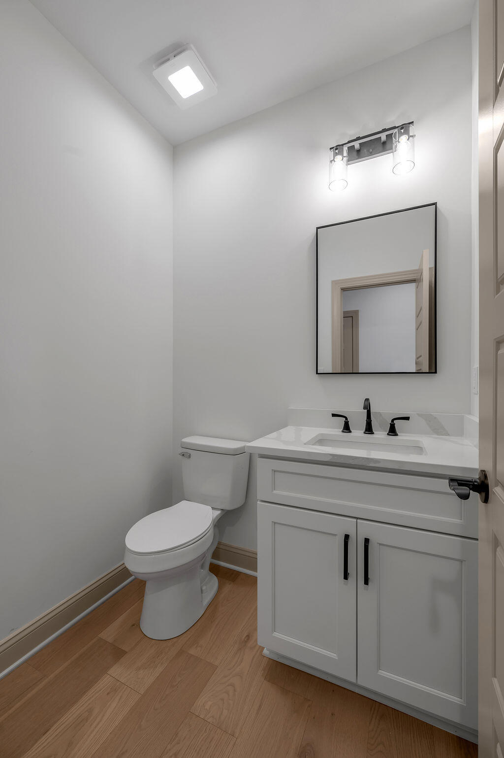 4137 Meadowlark Road Property Photo 19
