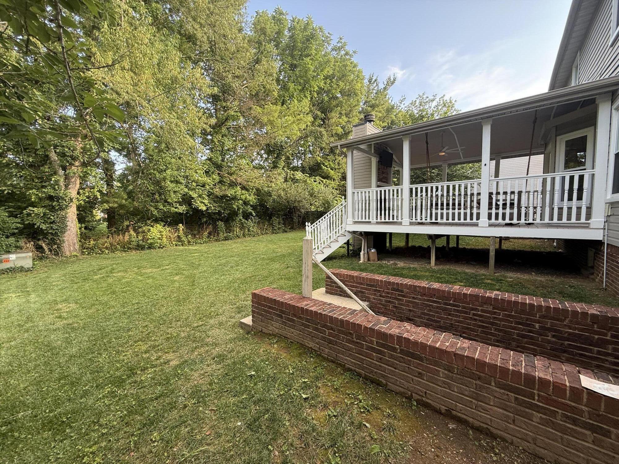 712 Maple Ridge Lane Property Photo 44