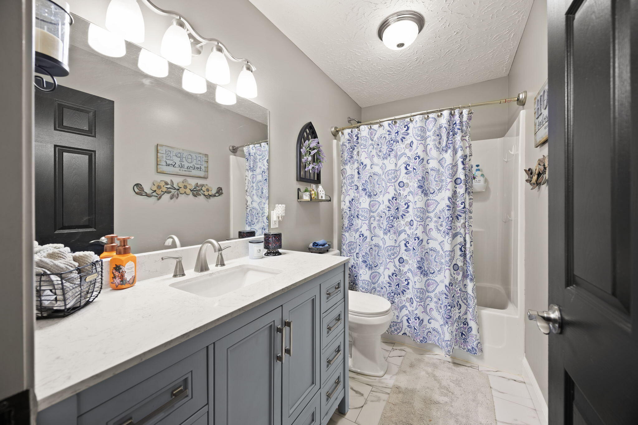 135 Cloverfield Drive Property Photo 29