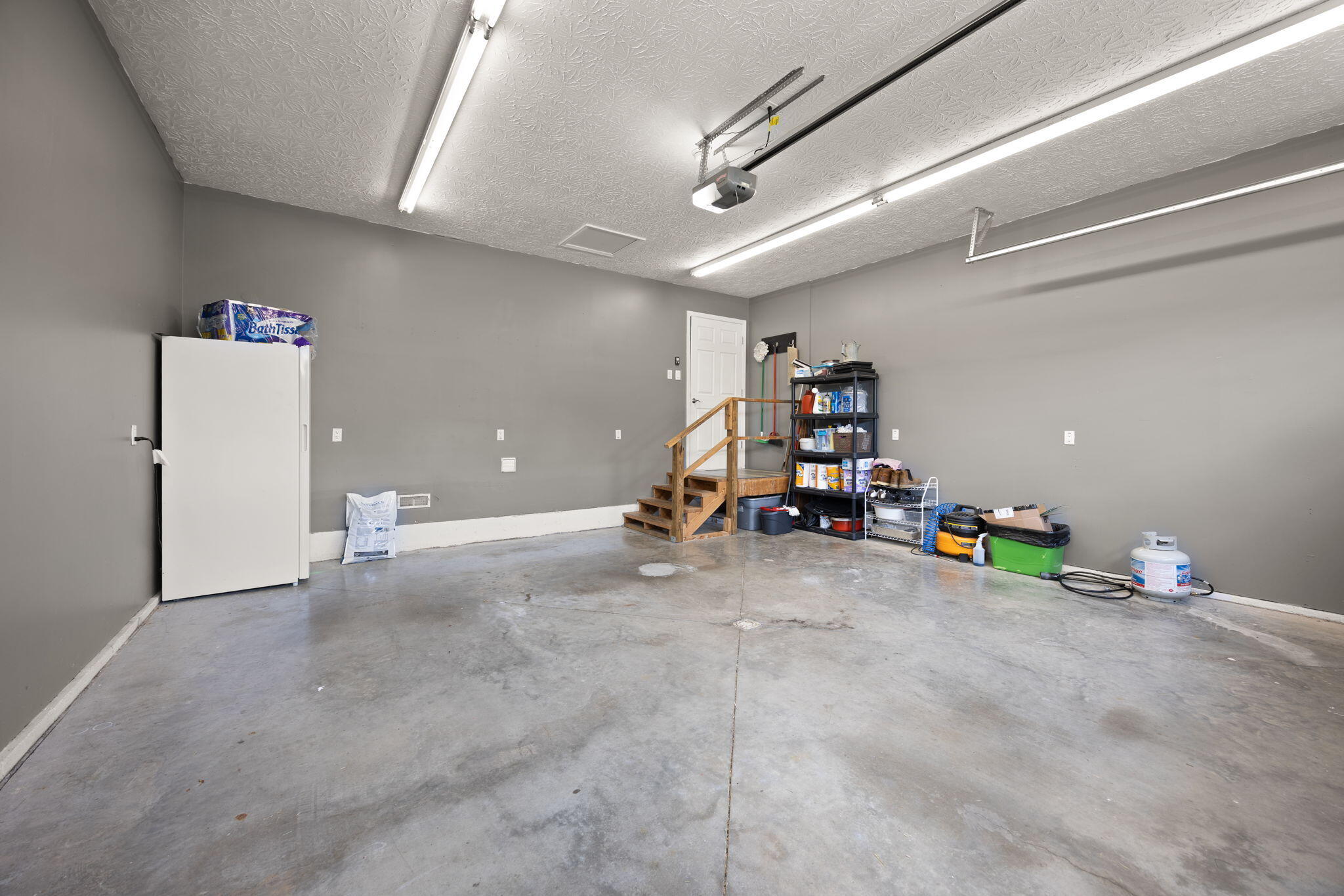 135 Cloverfield Drive Property Photo 43
