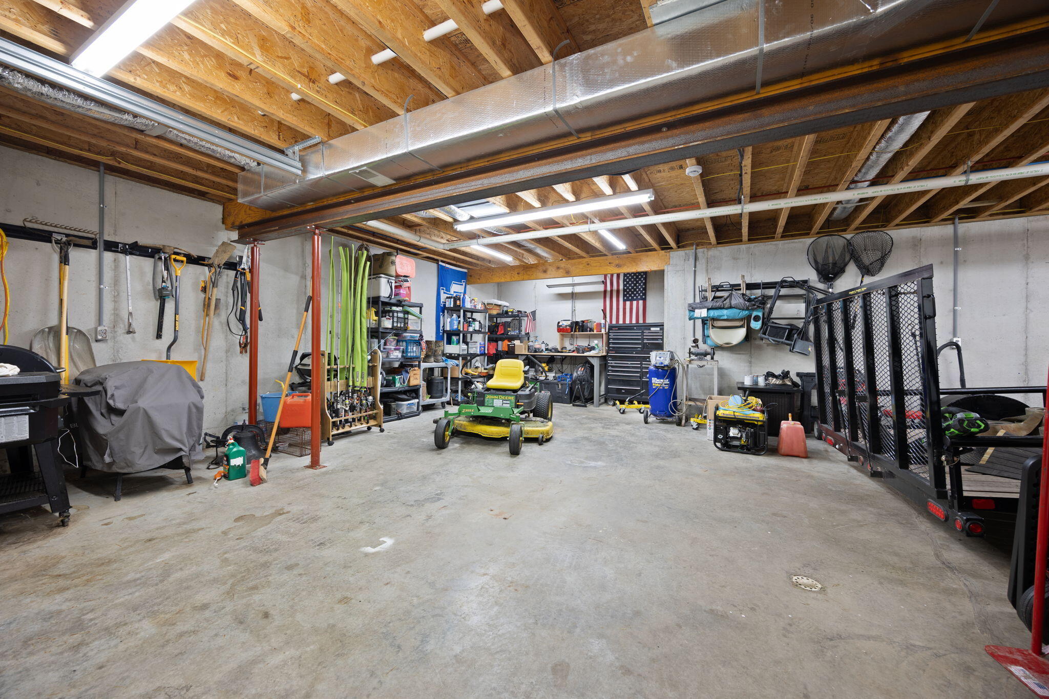 135 Cloverfield Drive Property Photo 48