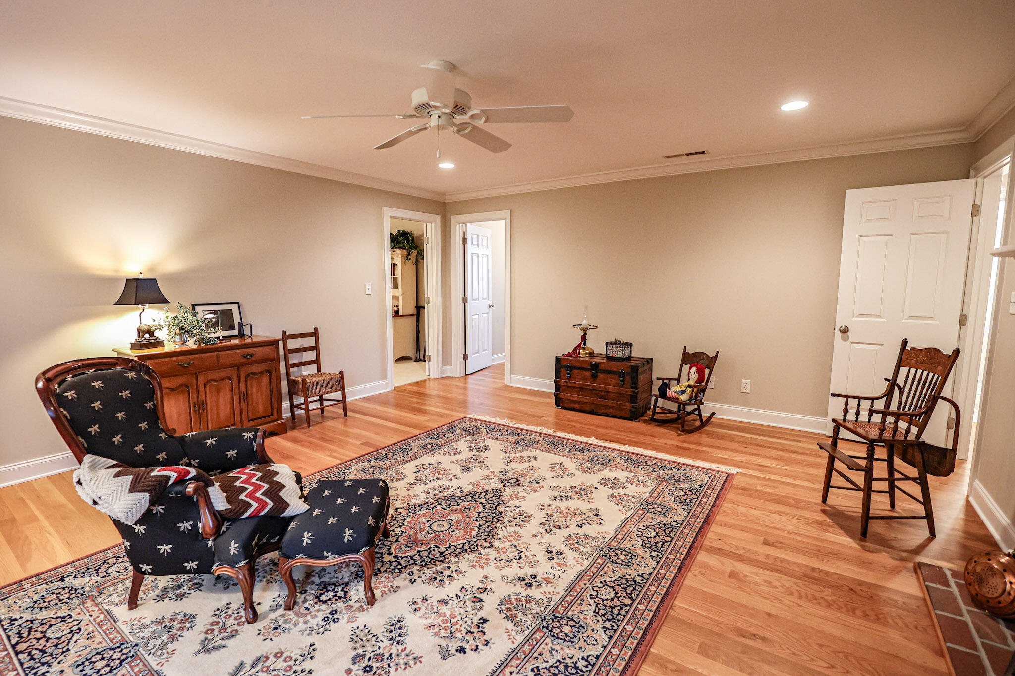 205 Willow Lake Drive Property Photo 42