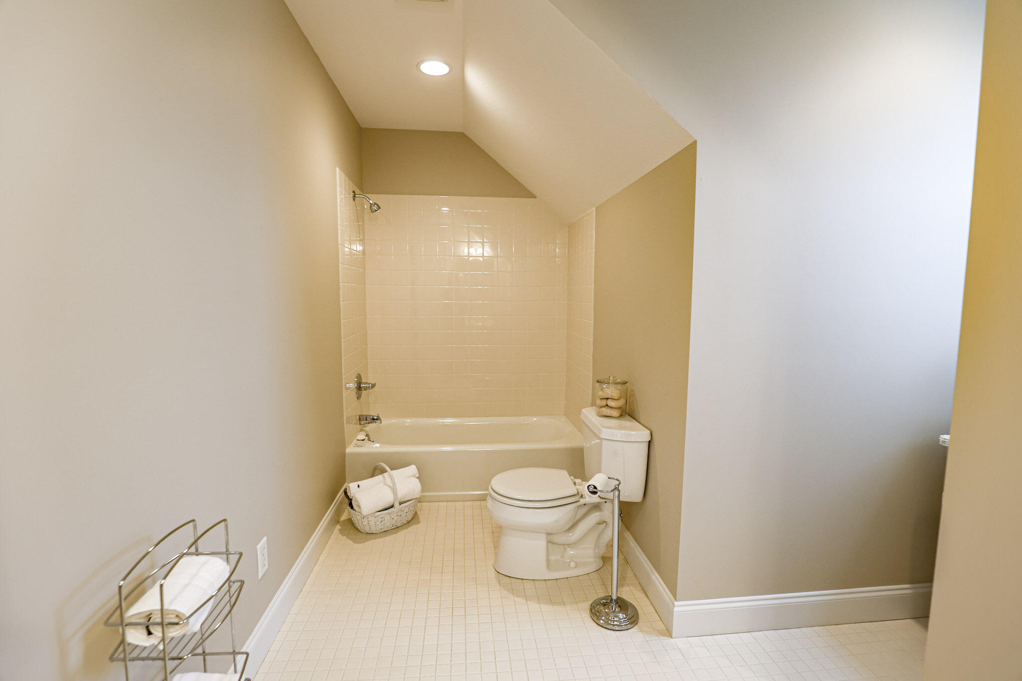 205 Willow Lake Drive Property Photo 47