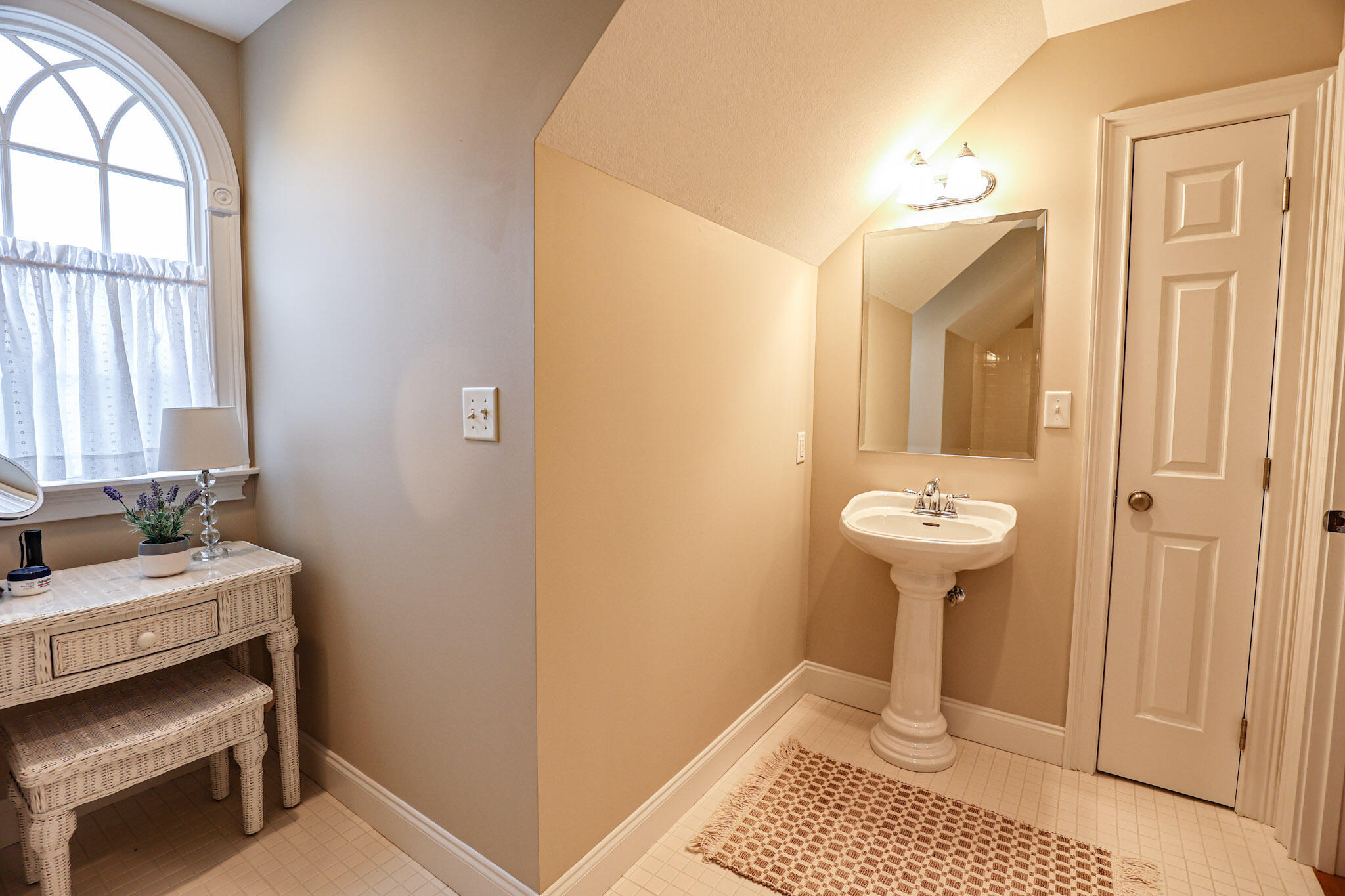 205 Willow Lake Drive Property Photo 48