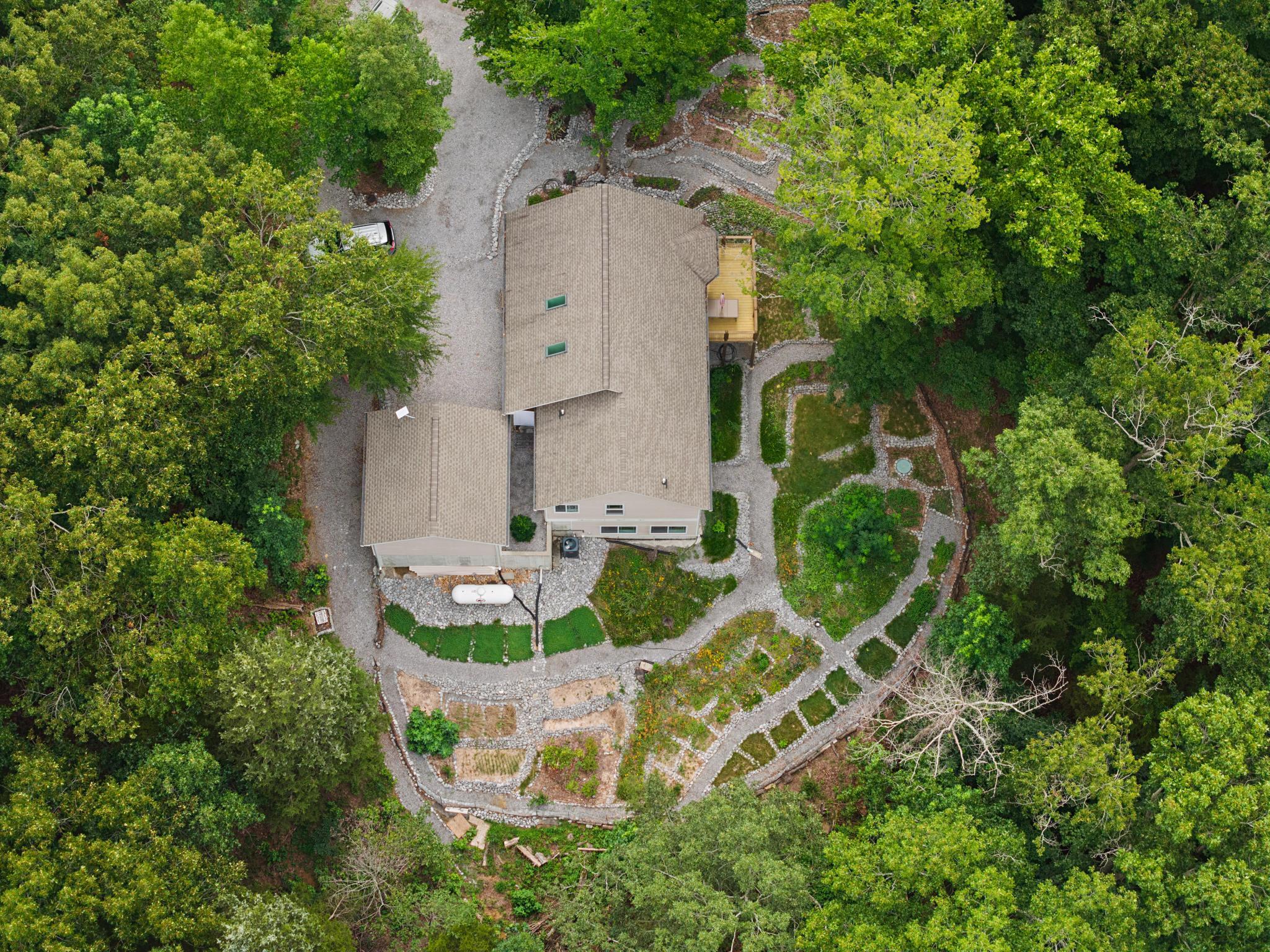 134 Tall Oaks Circle Property Photo 40