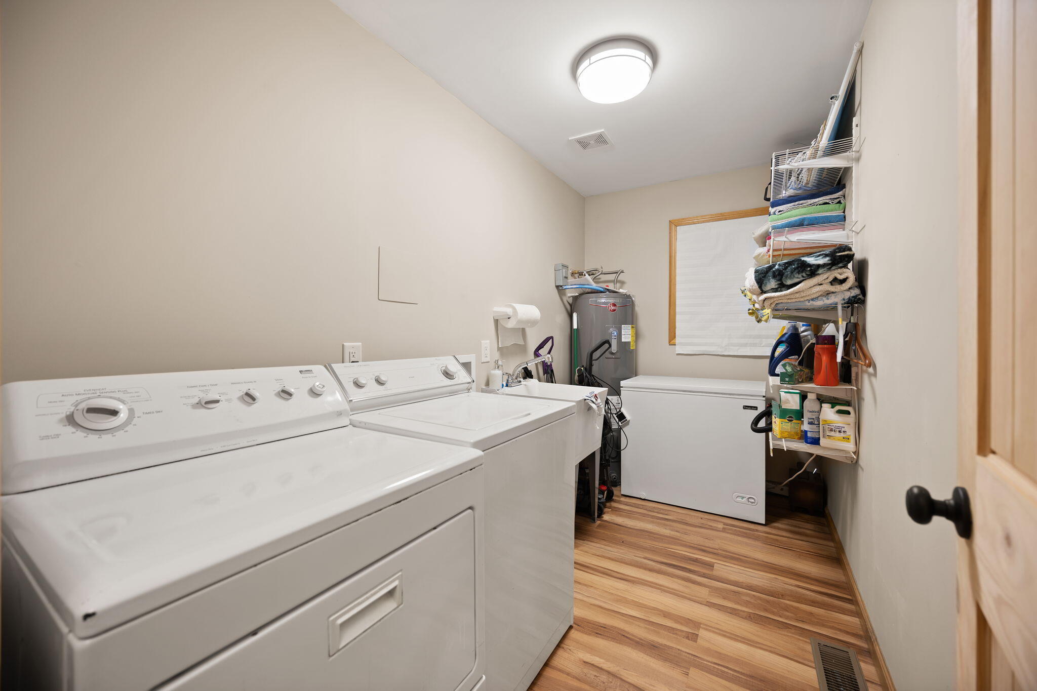 1060 Stone Gate Drive Property Photo 40