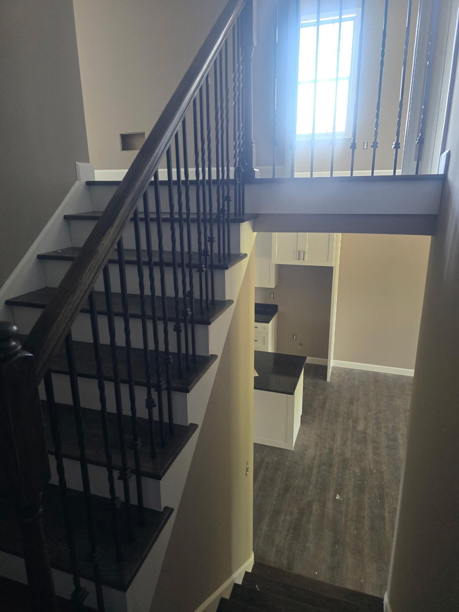 404 Bronx Place Property Photo 6