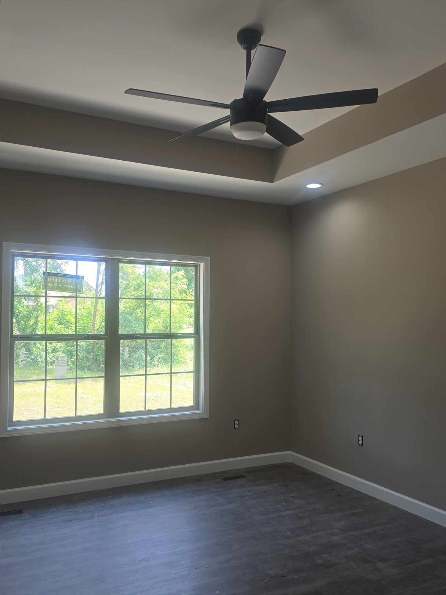 404 Bronx Place Property Photo 10