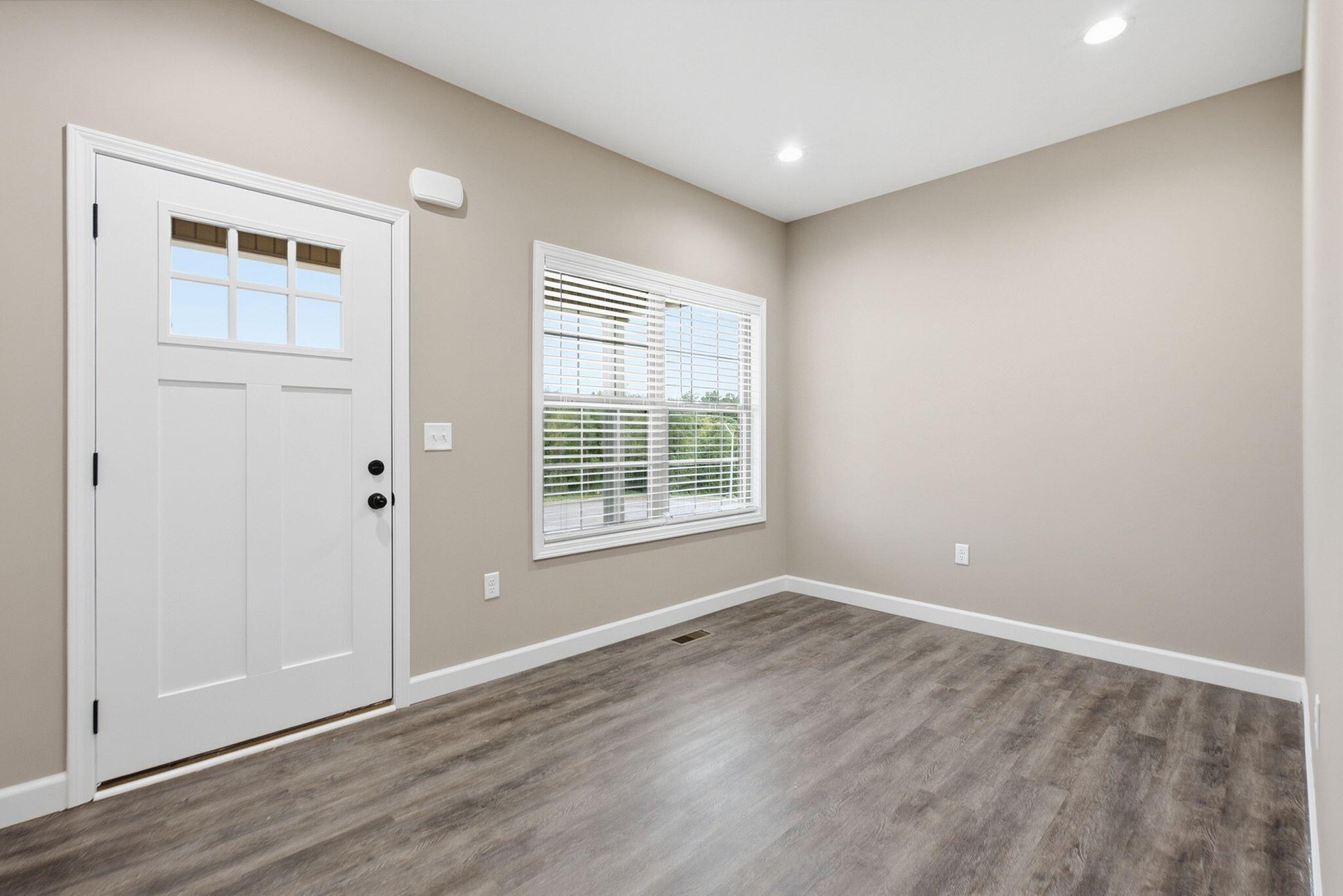 404 Bronx Place Property Photo 13