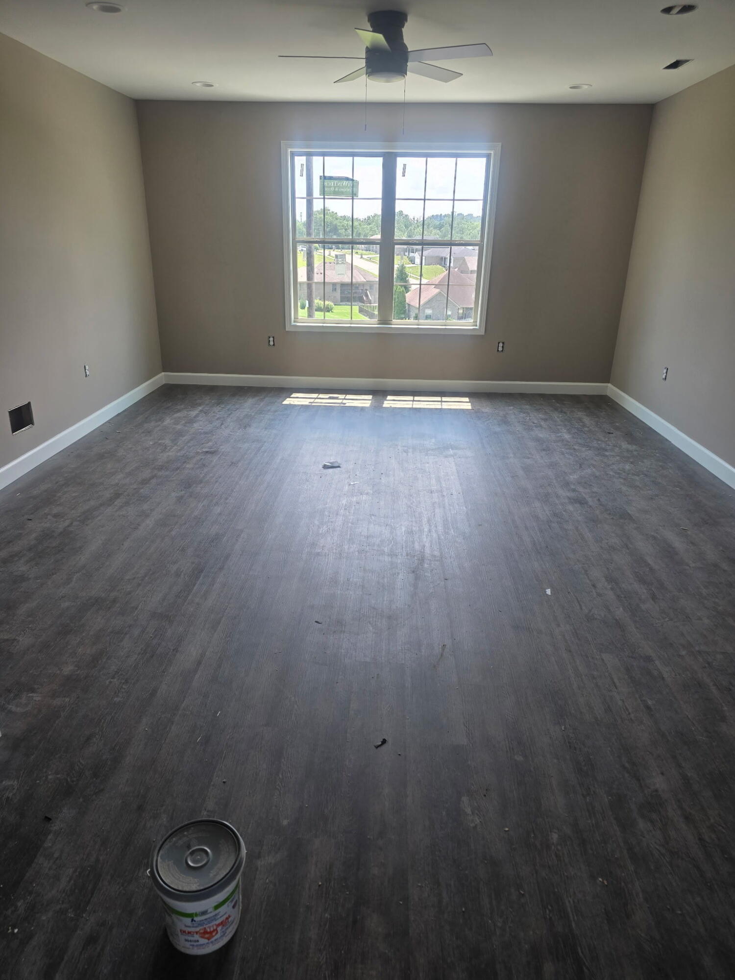 404 Bronx Place Property Photo 14