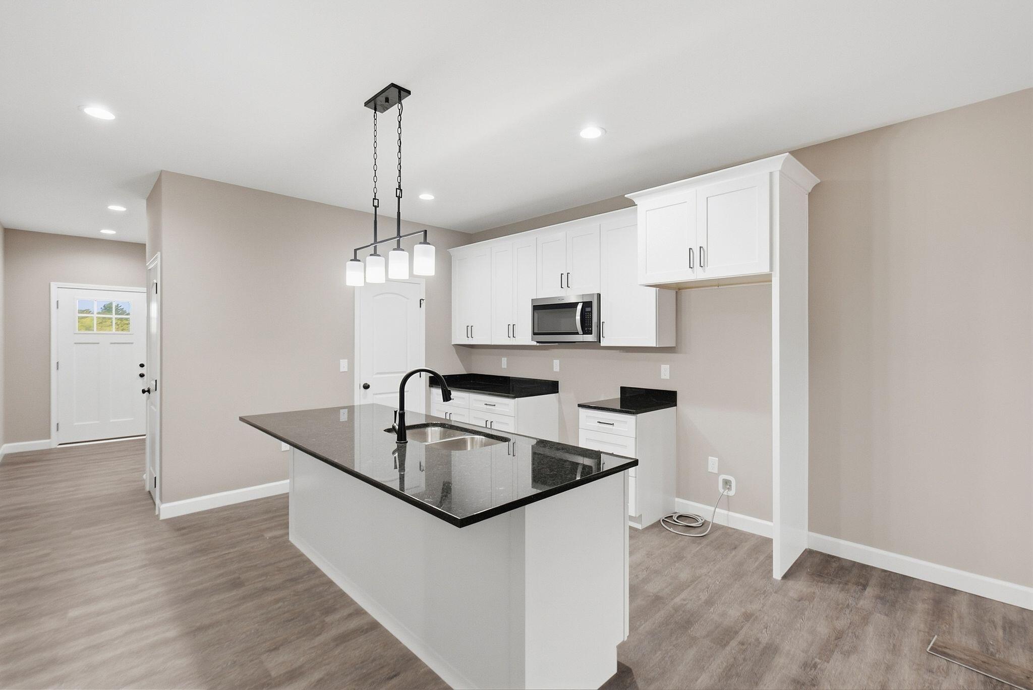 404 Bronx Place Property Photo 16
