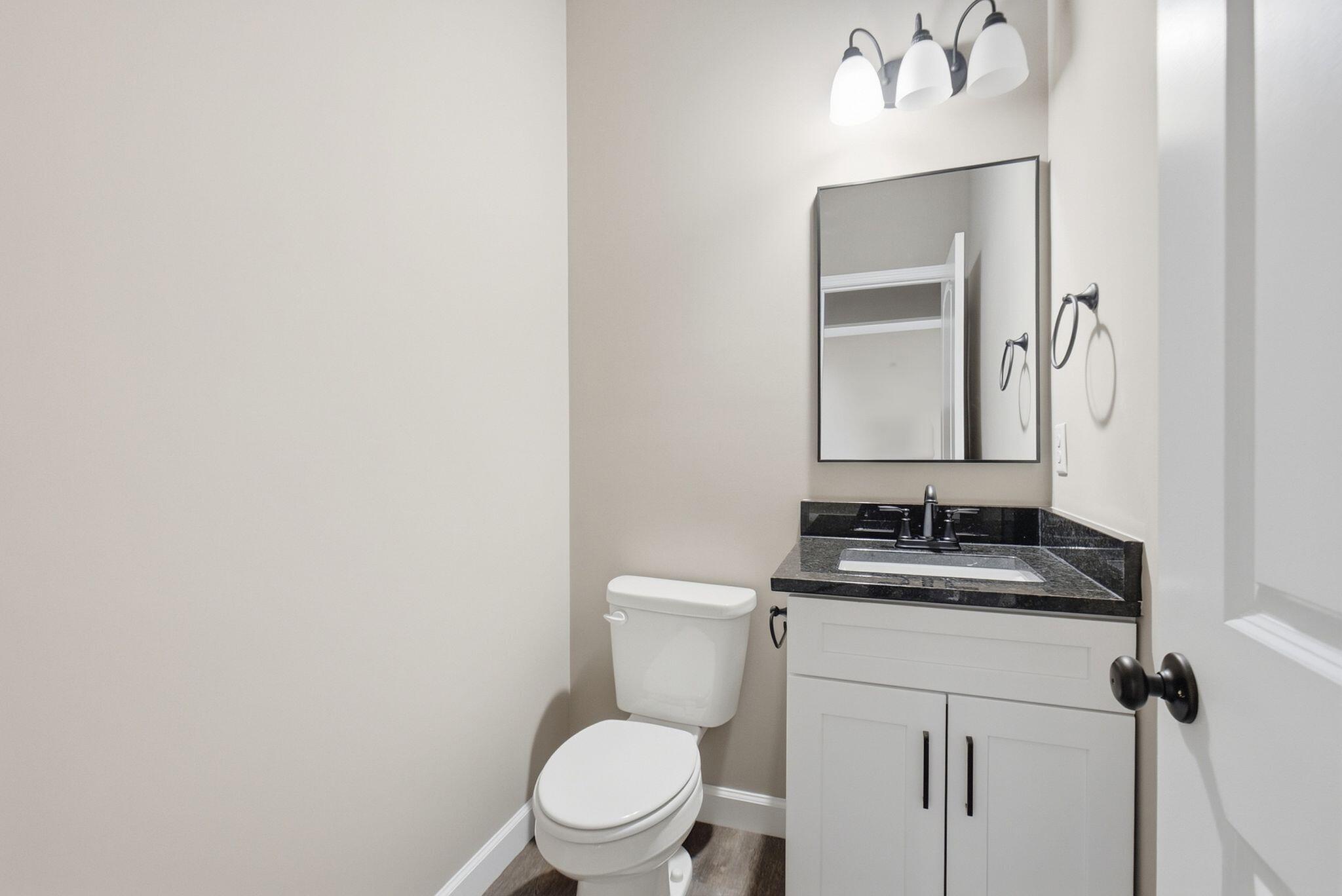404 Bronx Place Property Photo 21