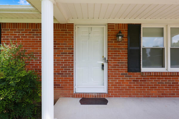 106 Eagle Drive Property Photo 4