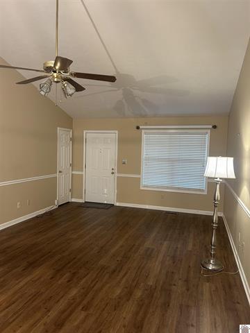 903 Sivley Road Property Photo 8